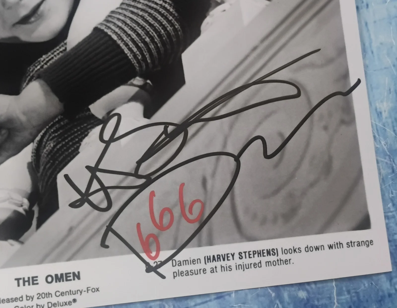 Harvey Stephens Hand Signed 8x10 Photo COA The Omen NO US TARIFFS, image 3