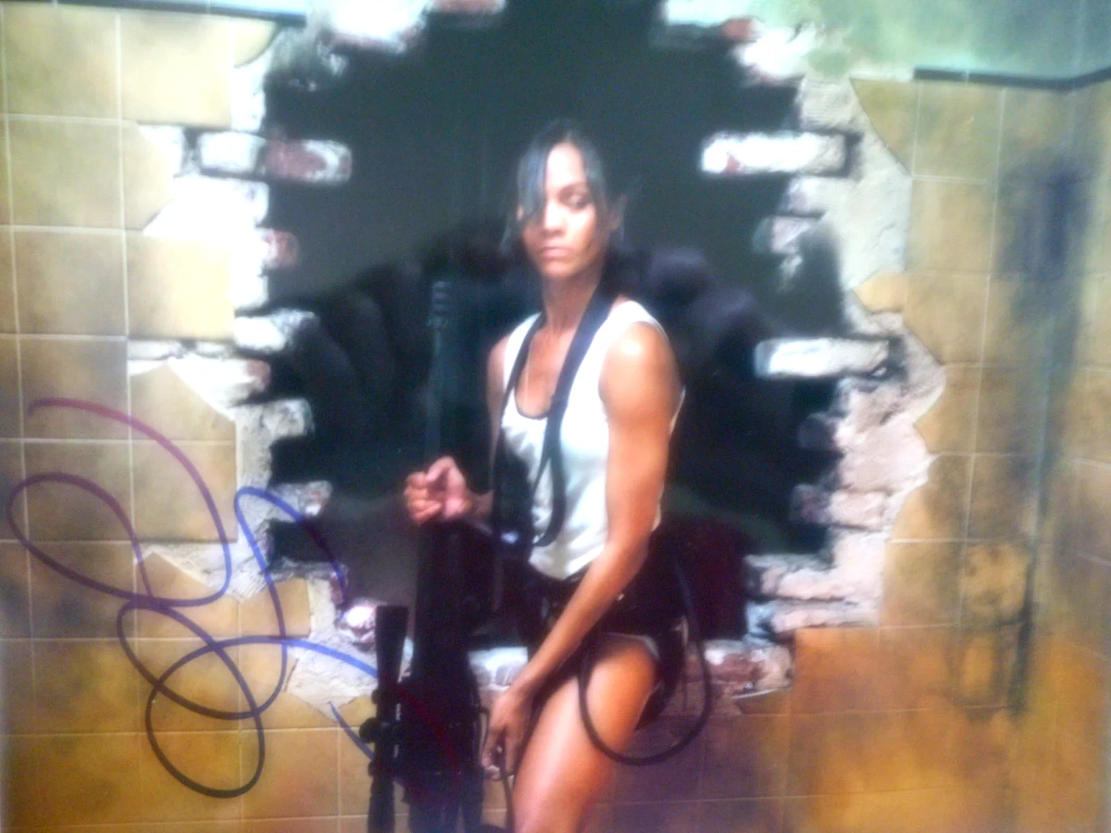 Zoe Saldana — Zoe Saldana autographed COLOMBIANA & GOTG 8x10 Photo W/COA #d Holograms