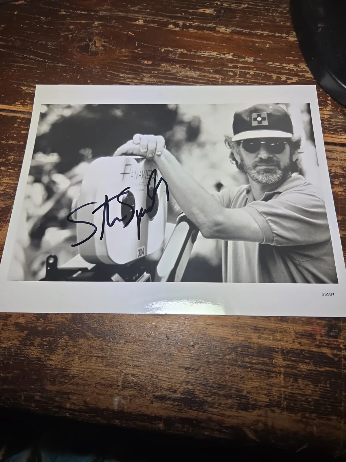 steven Spielberg — Steven Spielberg Signed 8X10 Glossy Steven Spielberg Autograph