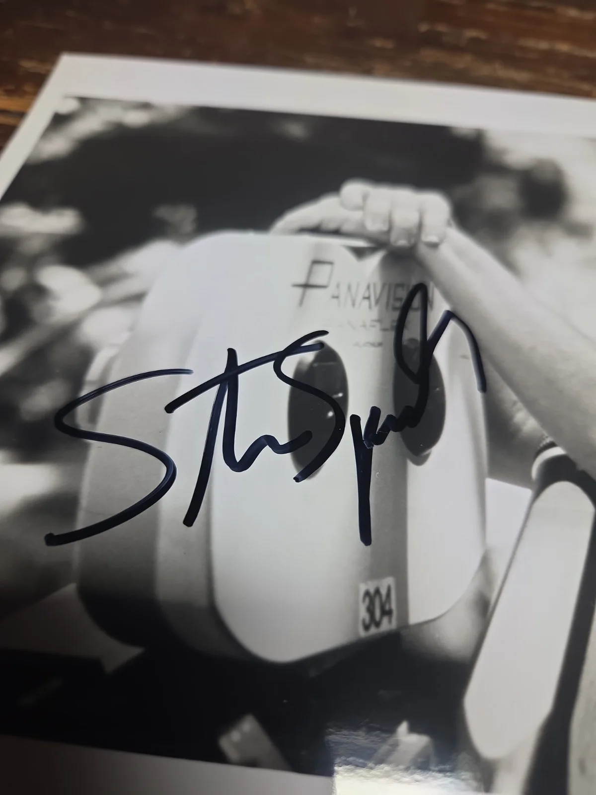 steven Spielberg — Steven Spielberg Signed 8X10 Glossy Steven Spielberg Autograph, image 3