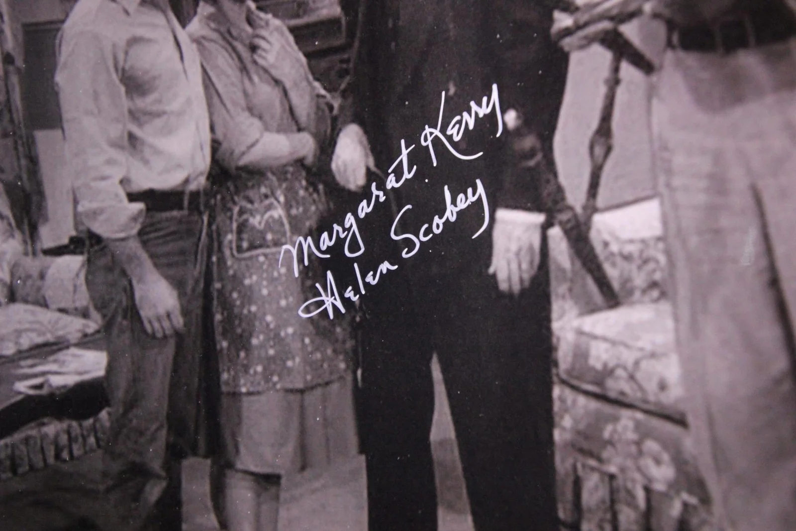 Margaret Kerry — MARGARET KERRY (ANDY GRIFFITH SHOW~TINKERBELL of PETER PAN) AUTOGRAPH PHOTO~, image 2