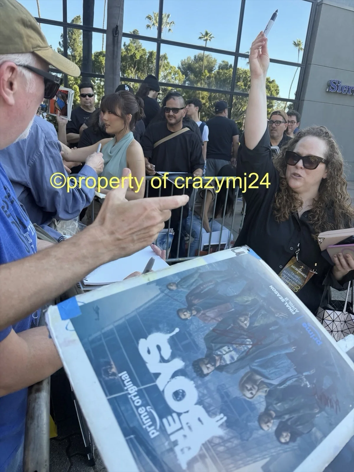5 Signed The Boys Karl Urban Karen Fukuhara Tomer Capone Autograph Proof SWAU, изображение 3