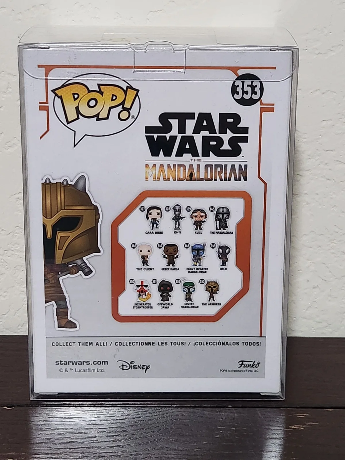 Emily Swallow — Signed EMILY SWALLOW Armorer Mandalorian Funko Pop 353 Autograph JSA COA, изображение 2
