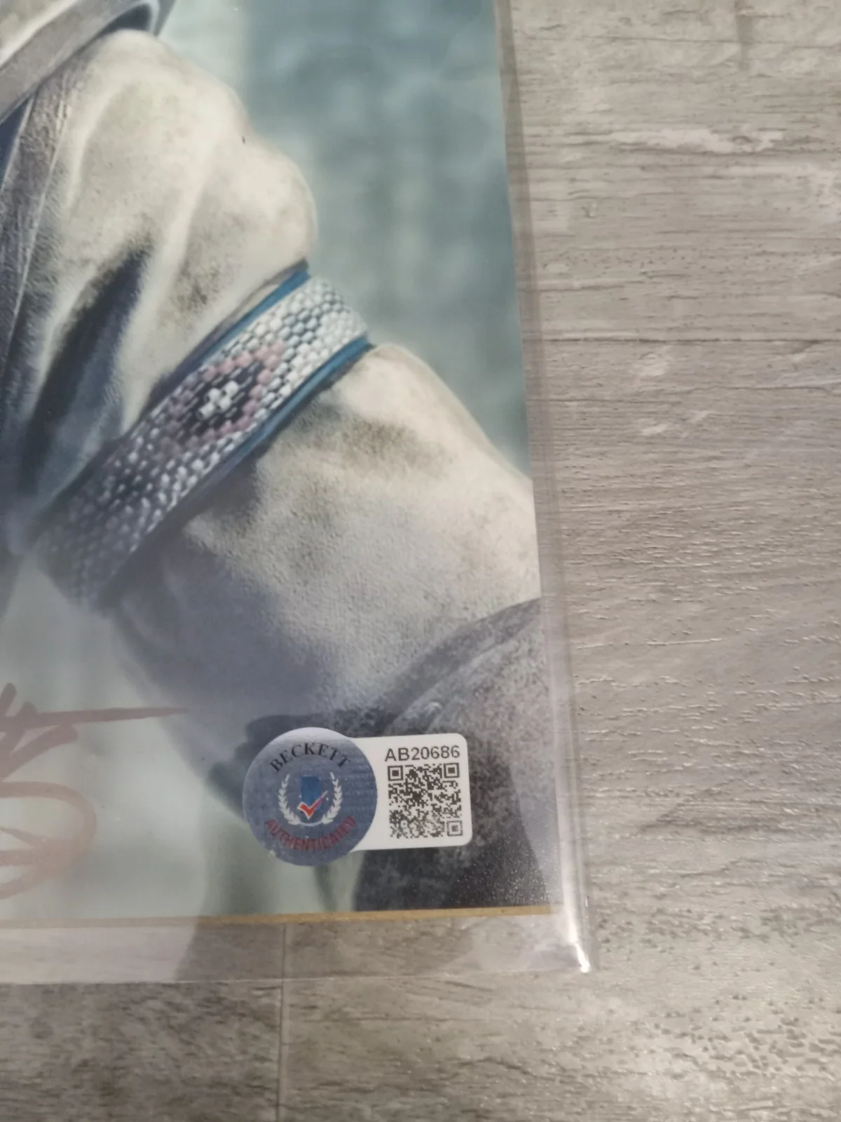 Noah Watts — NOAH WATTS AUTOGRAPHED SIGNED 8x10 PHOTO! ASSASSIN'S CREED! BECKETT COA!, изображение 3