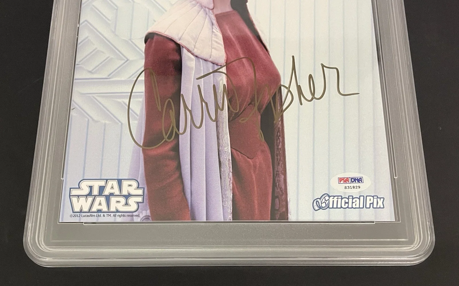 Carrie Fisher — Carrie Fisher PSA/DNA Signed Photo 8x10 Star Wars Autographed Slabbed Leia, image 3