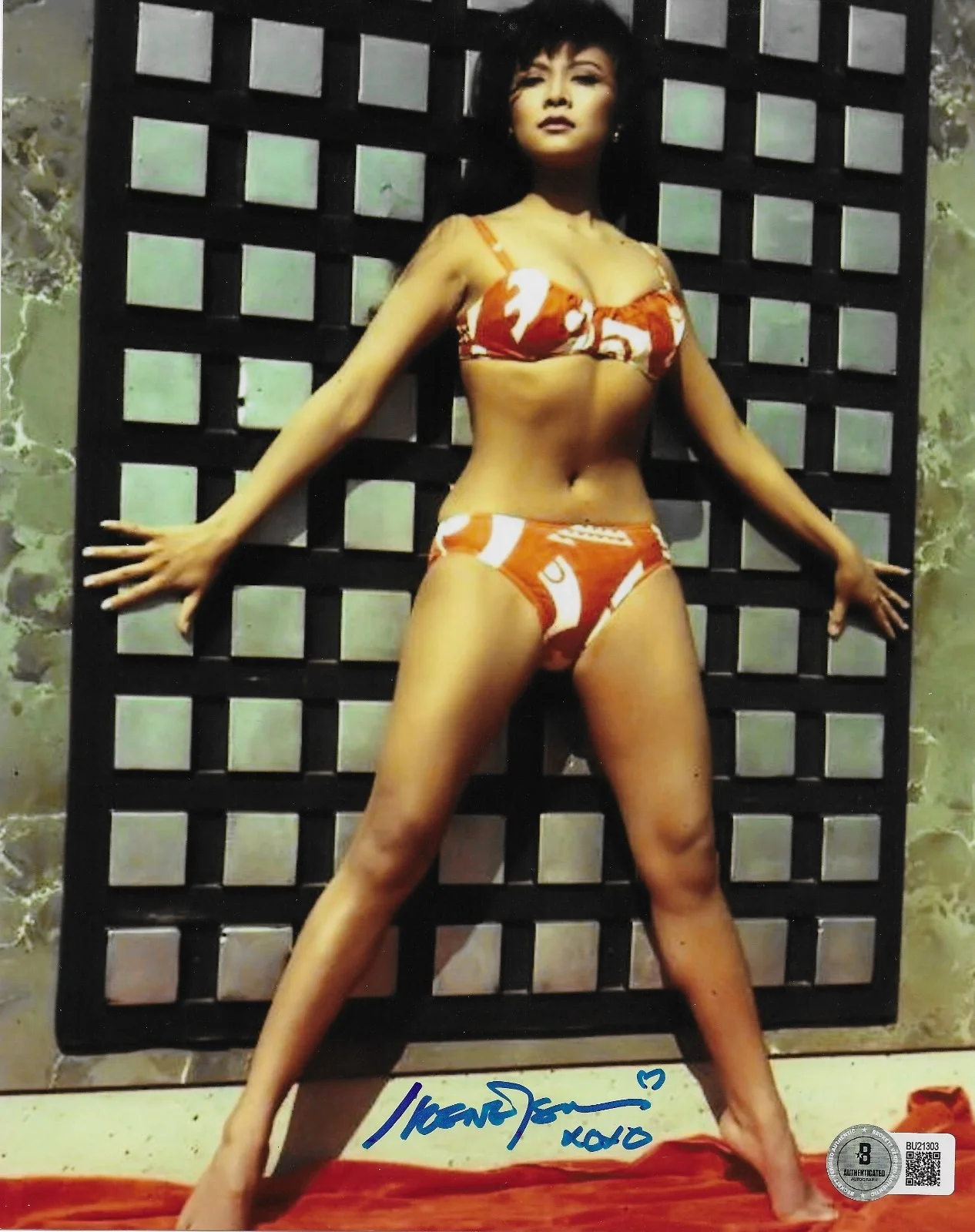 Irene Tsu — Irene Tsu Signed 8x10 Photo Autographed BAS Caprice Green Berets 03