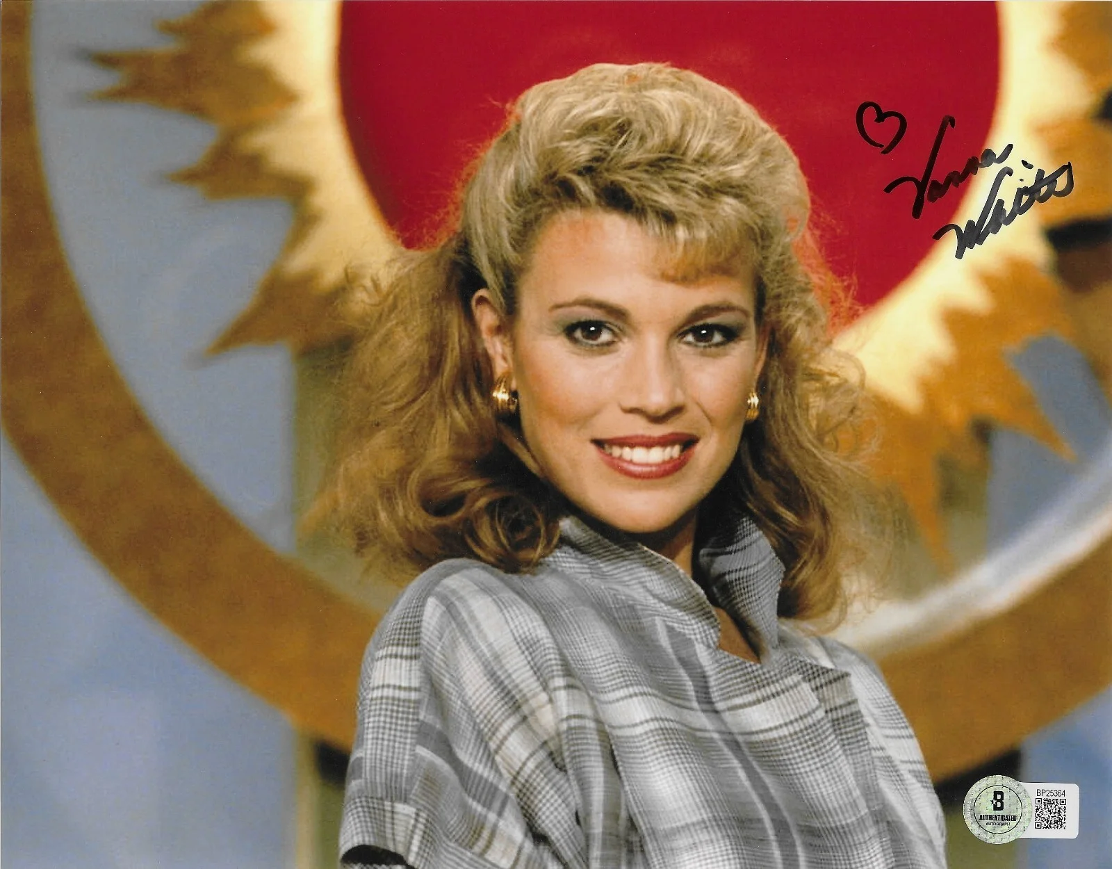 Vanna White — Vanna White Signed 8x10 Photo Autographed BAS Wheel of Fortune 364