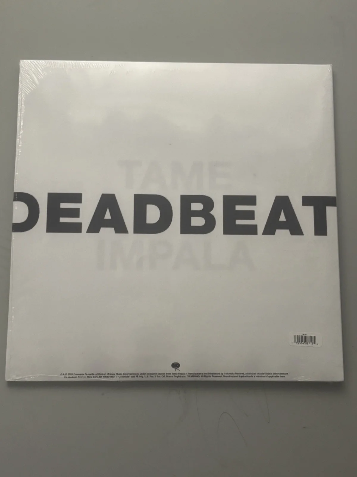 Tame Impala SIGNED Cover Deadbeat (Exclusive Blue Jay Vinyl) AUTOGRAPHED SEALED, image 3