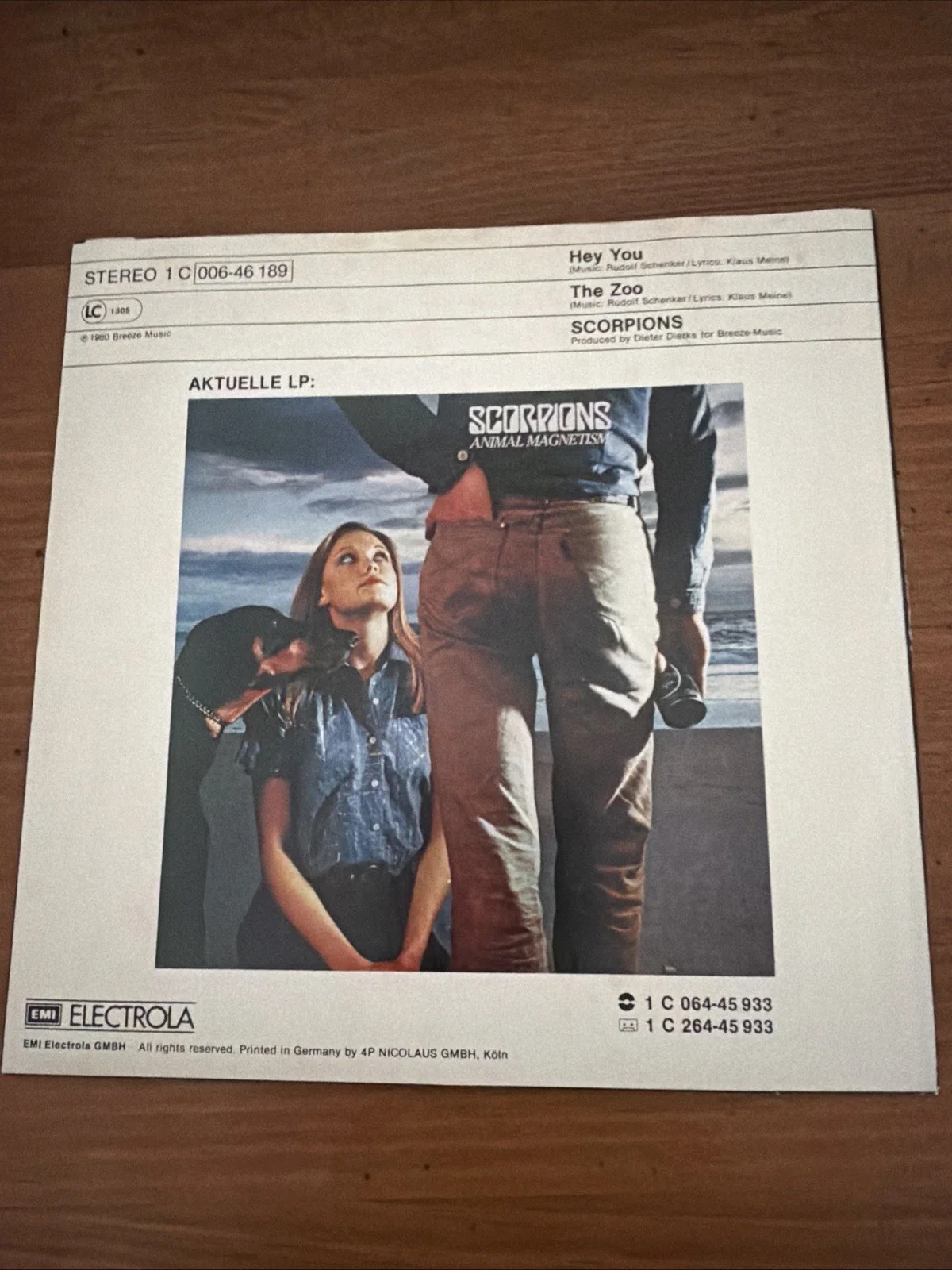 SCORPIONS Klaus Meine SIGNED Autograph + Rare 1980 Hey You 7" Vinyl Import MINT, изображение 3