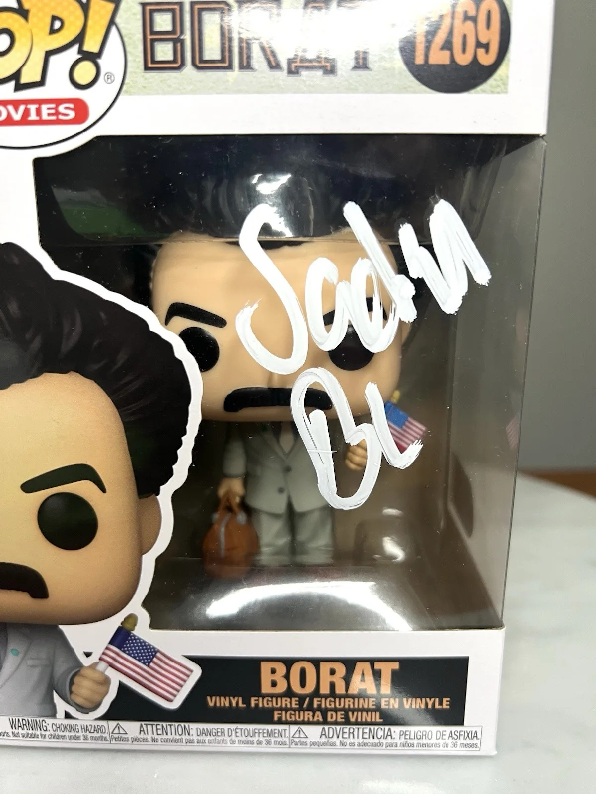 Sacha Baron Cohen — Sacha Baron Cohen Signed Borat Funko Pop SWAU COA, изображение 3