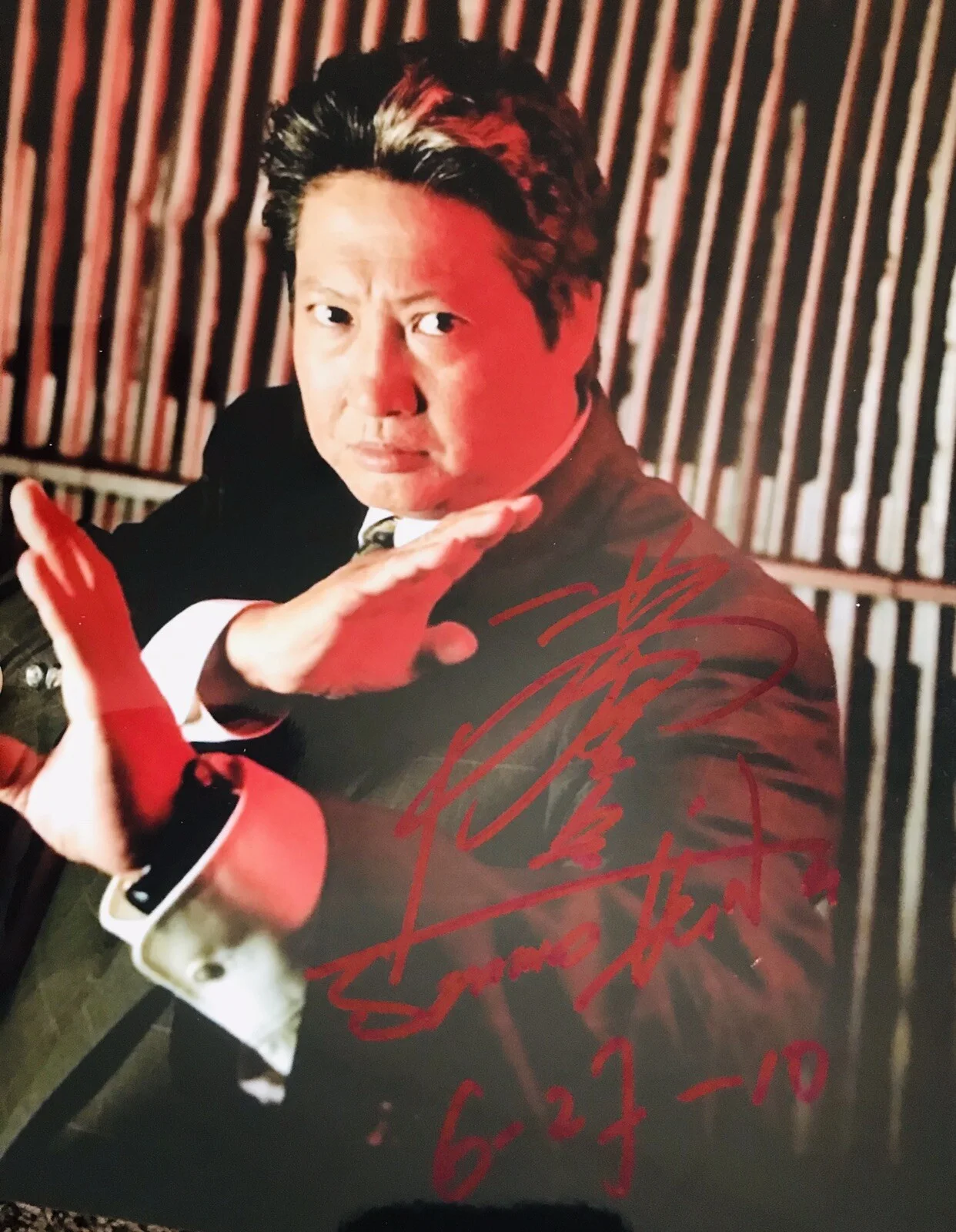 Sammo Hung — Sammo Hung signed 8x10 photo - In Person Proof. Ip Man, изображение 2