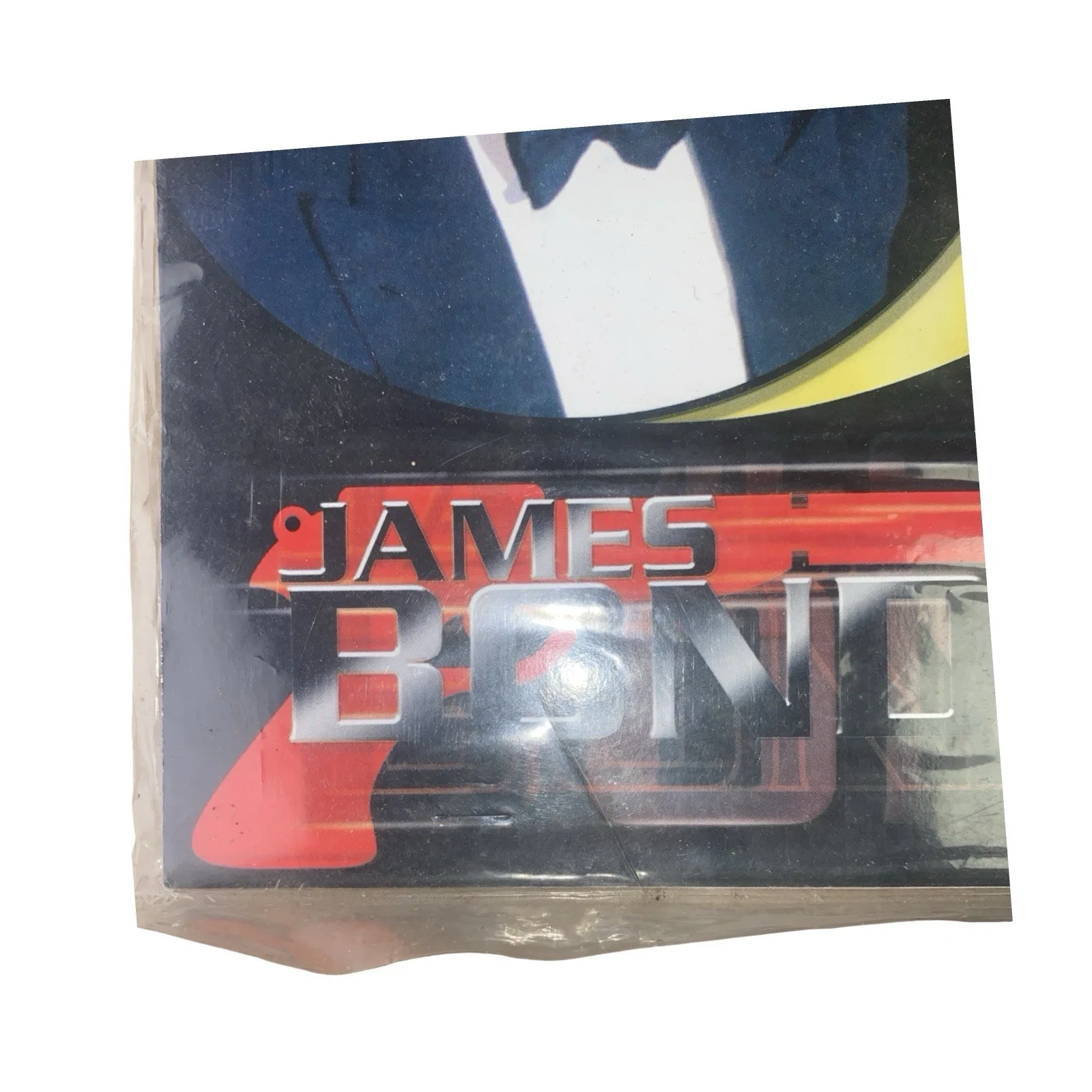 James Bond Calendar 2005 Unofficial Pierce Brosnan Edition, изображение 3