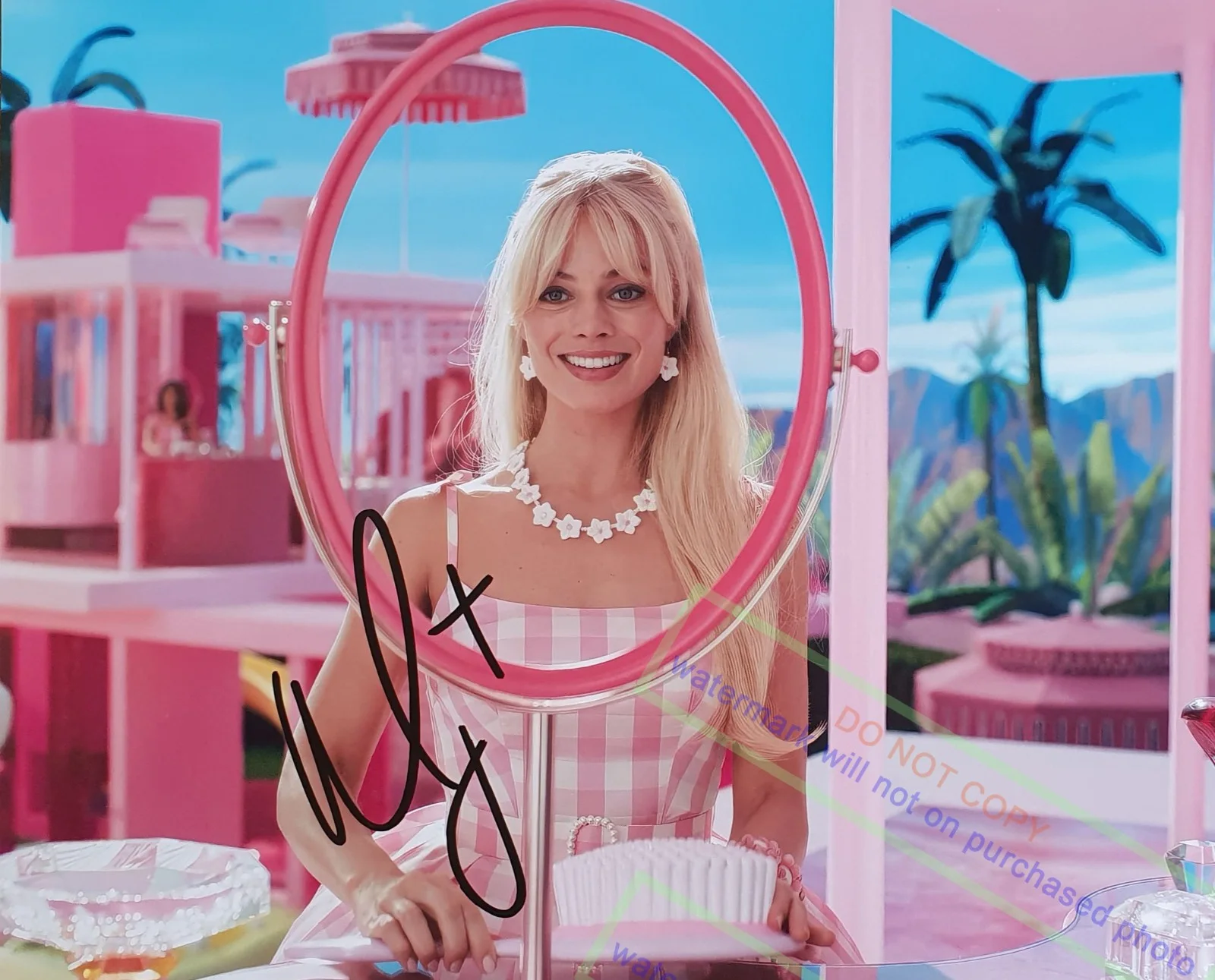 MARGOT ROBBIE — MARGOT ROBBIE Signed Autographed 8X10 Photo