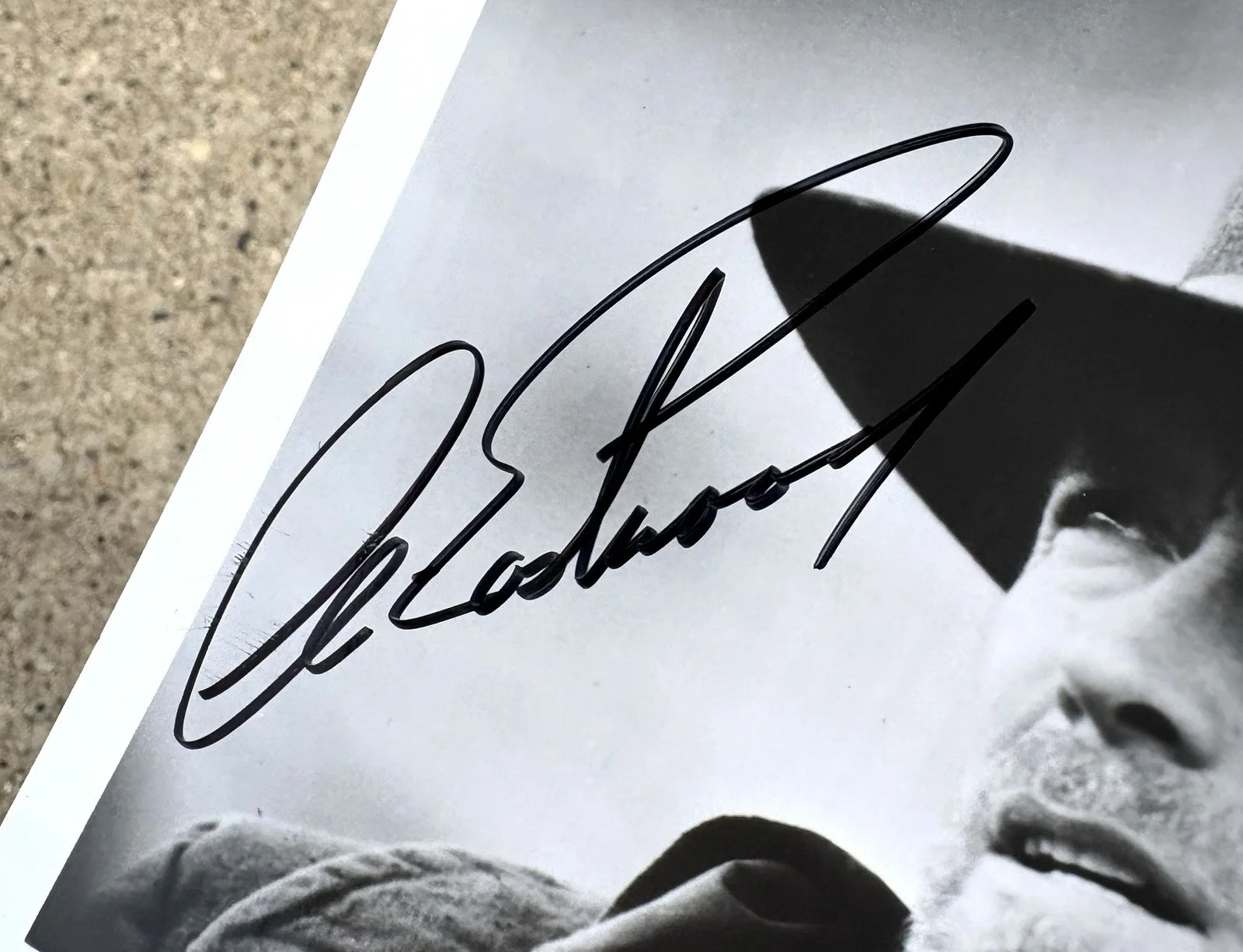 CLINT EASTWOOD SIGNED 5x7 Photo, image 2
