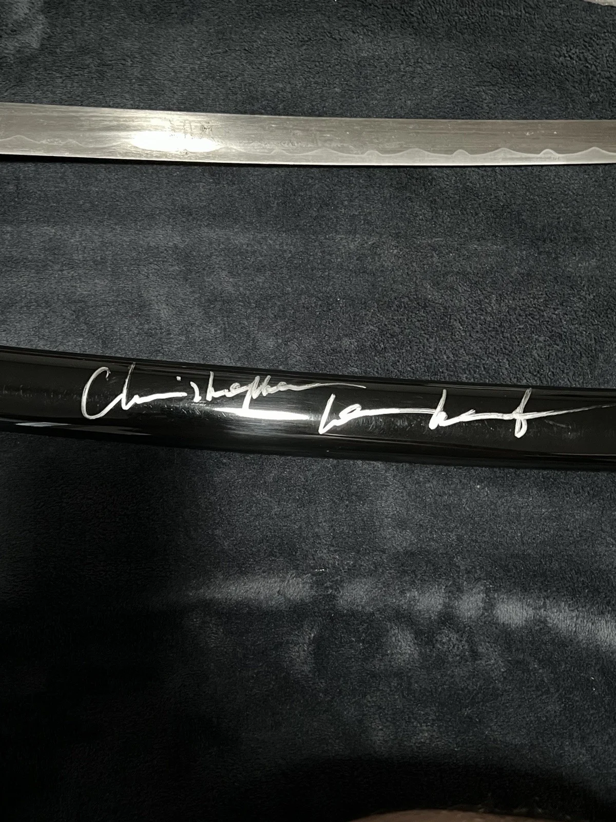 Christopher Lambert — Christopher Lambert Connor McLeod Signed Highlander Katana Sword Photo Proof, изображение 4