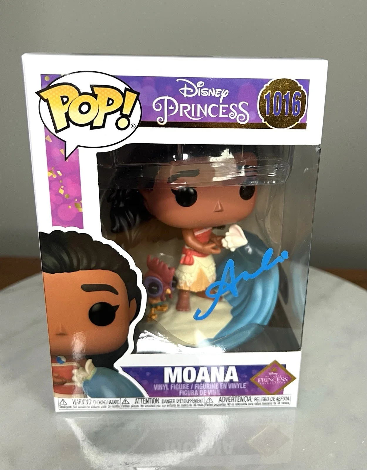 Auli’i Cravalho — Auli’i Cravalho Signed Moana Funko Pop SWAU COA￼