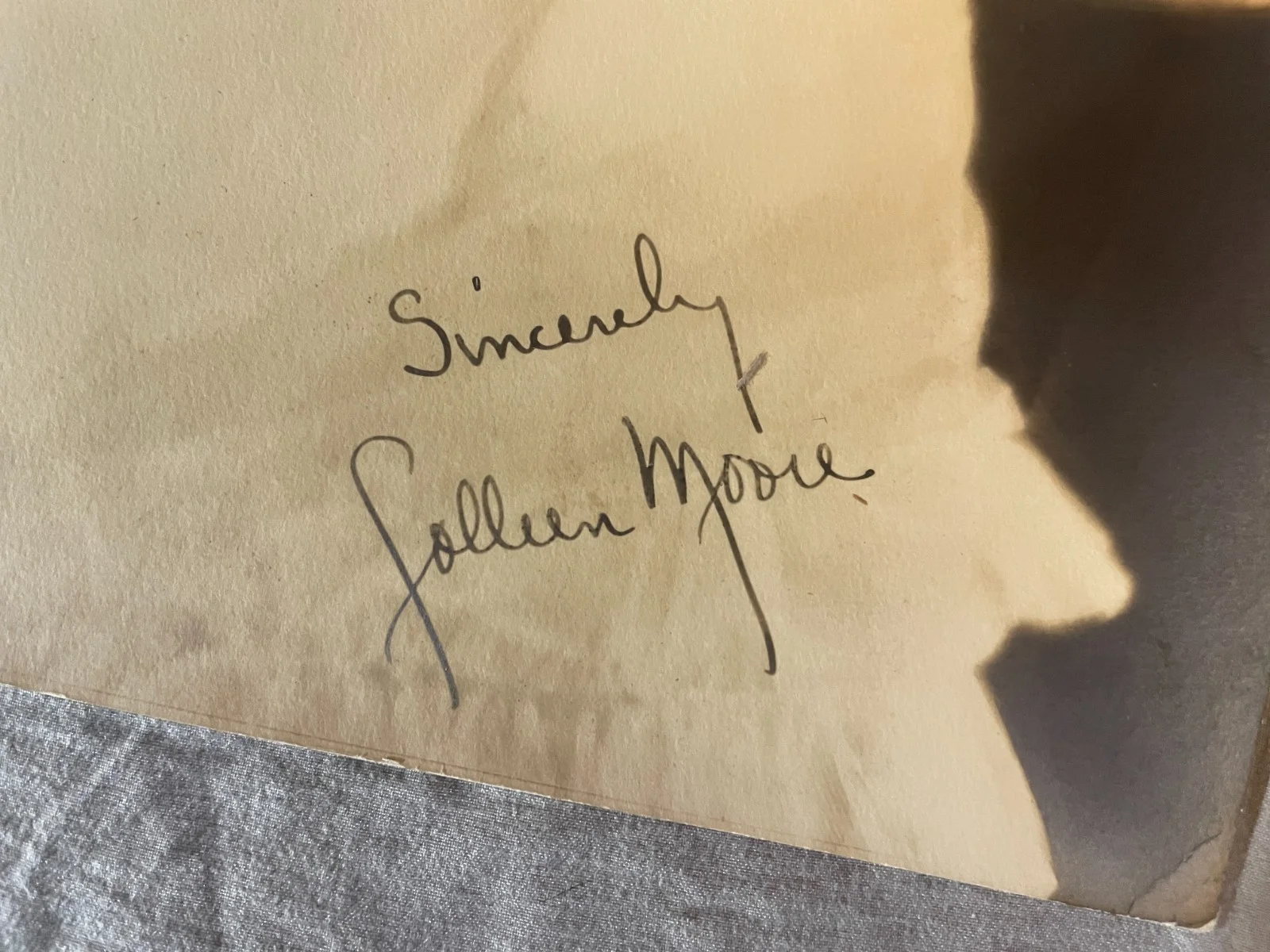 Colleen Moore Signed Photo 6.5" x 8.5" Vintage Flapper Actress 1920's, изображение 2