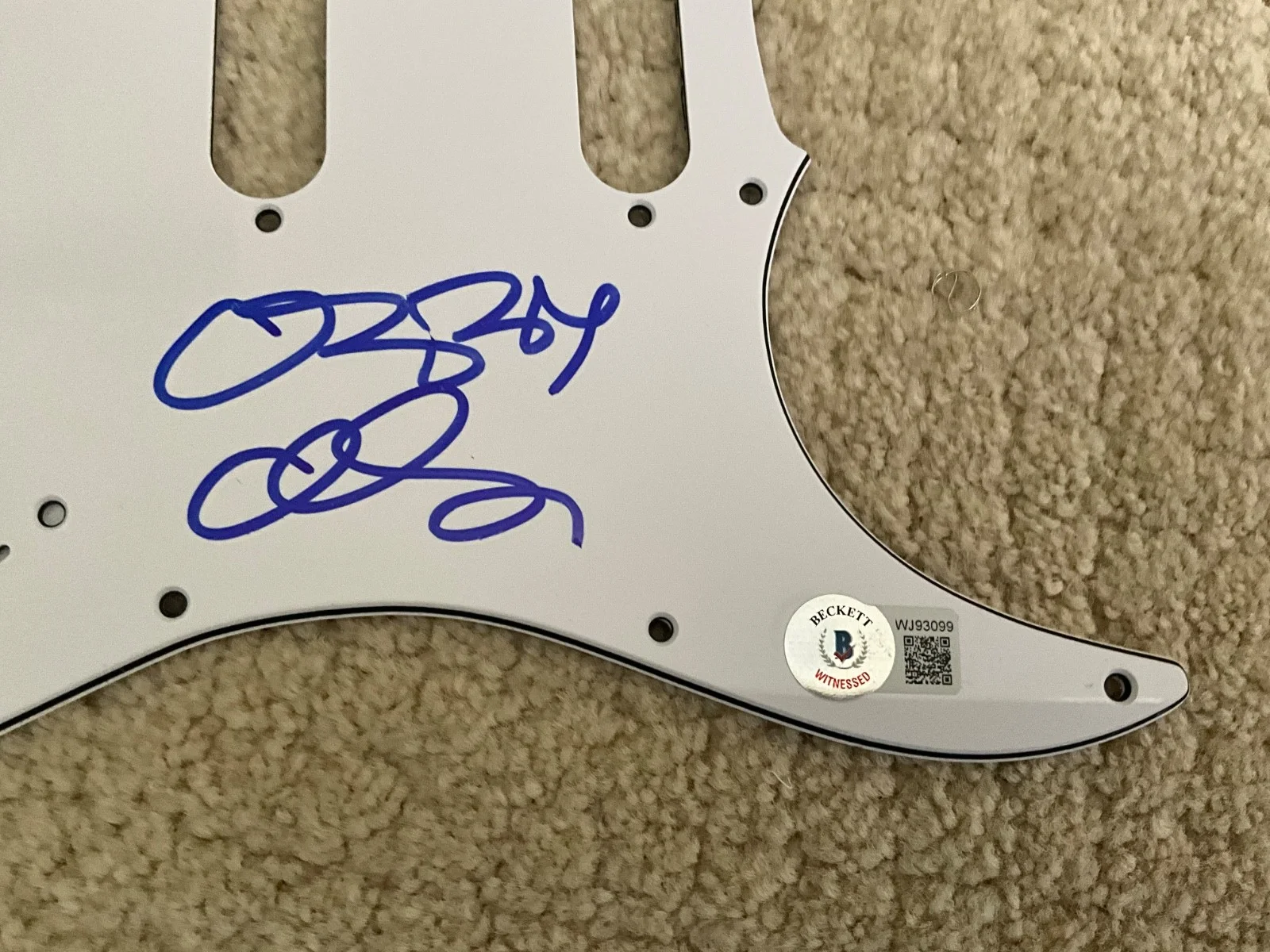 OZZY OSBOURNE AUTOGRAPH SIGNED GUITAR PICK BECKETT AUTHENTICATION BLACK SABBATH, image 2