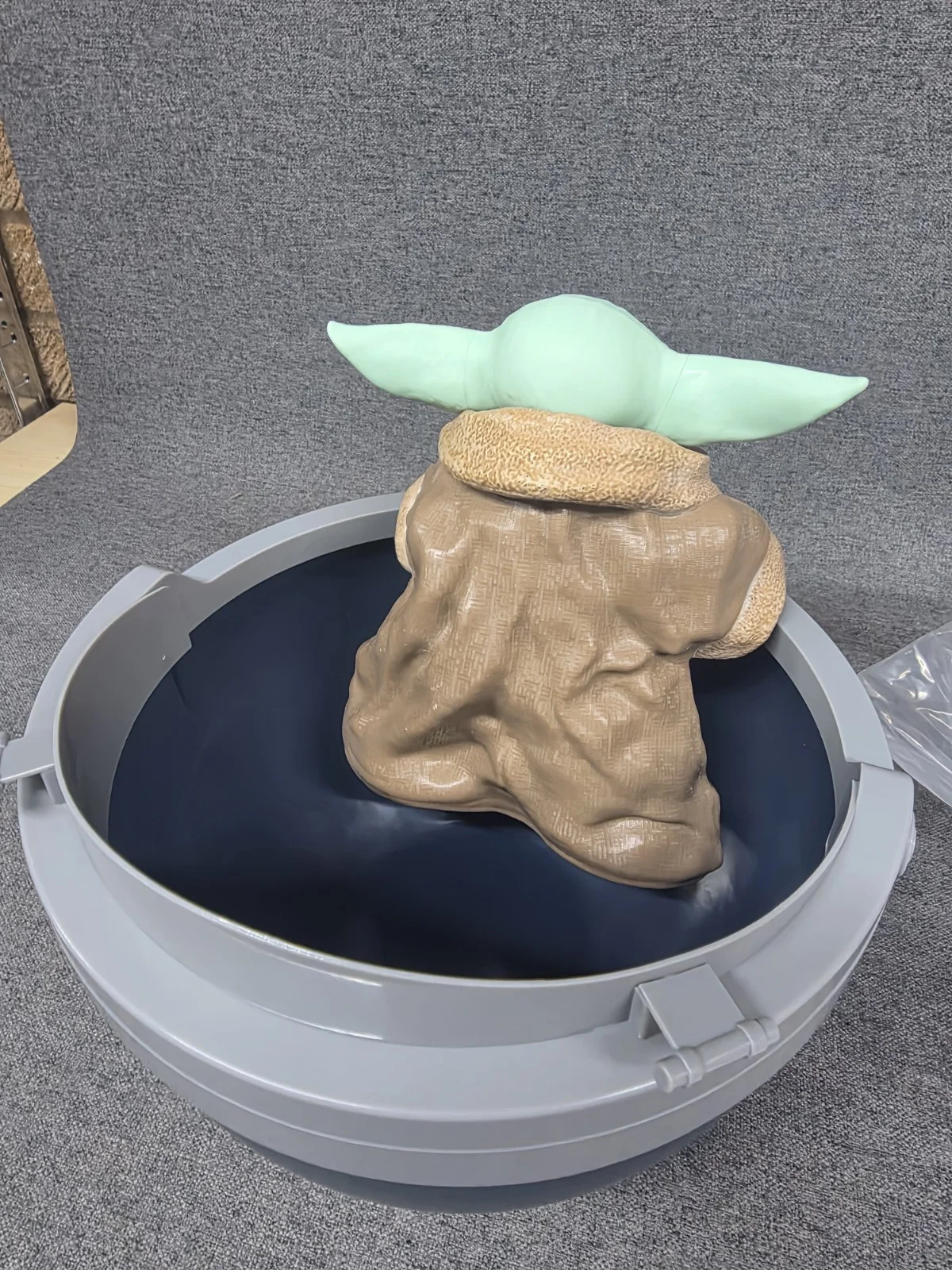 The Mandalorian and Grogu Grogu's Hover Pram Popcorn Bucket Brand New, image 3
