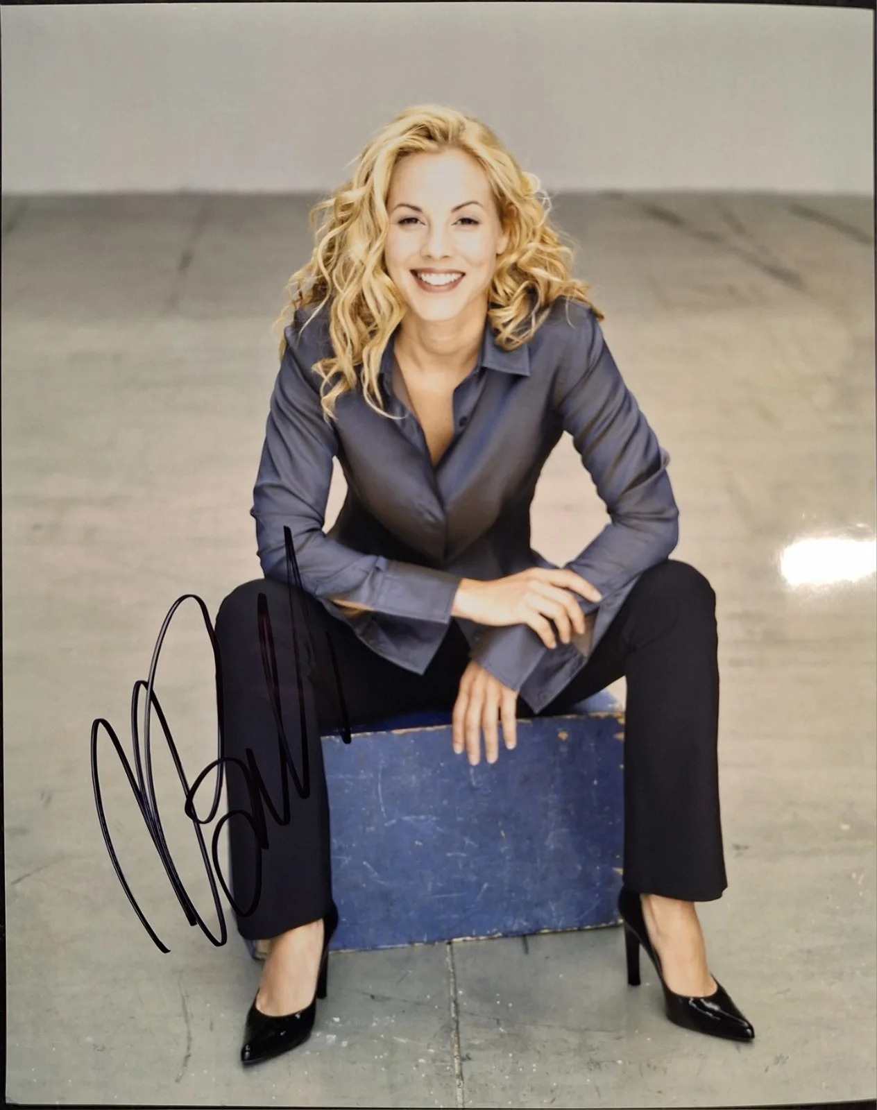 Maria Bello — Maria Bello hand signed autographed 8x10 photo w/Hologram COA