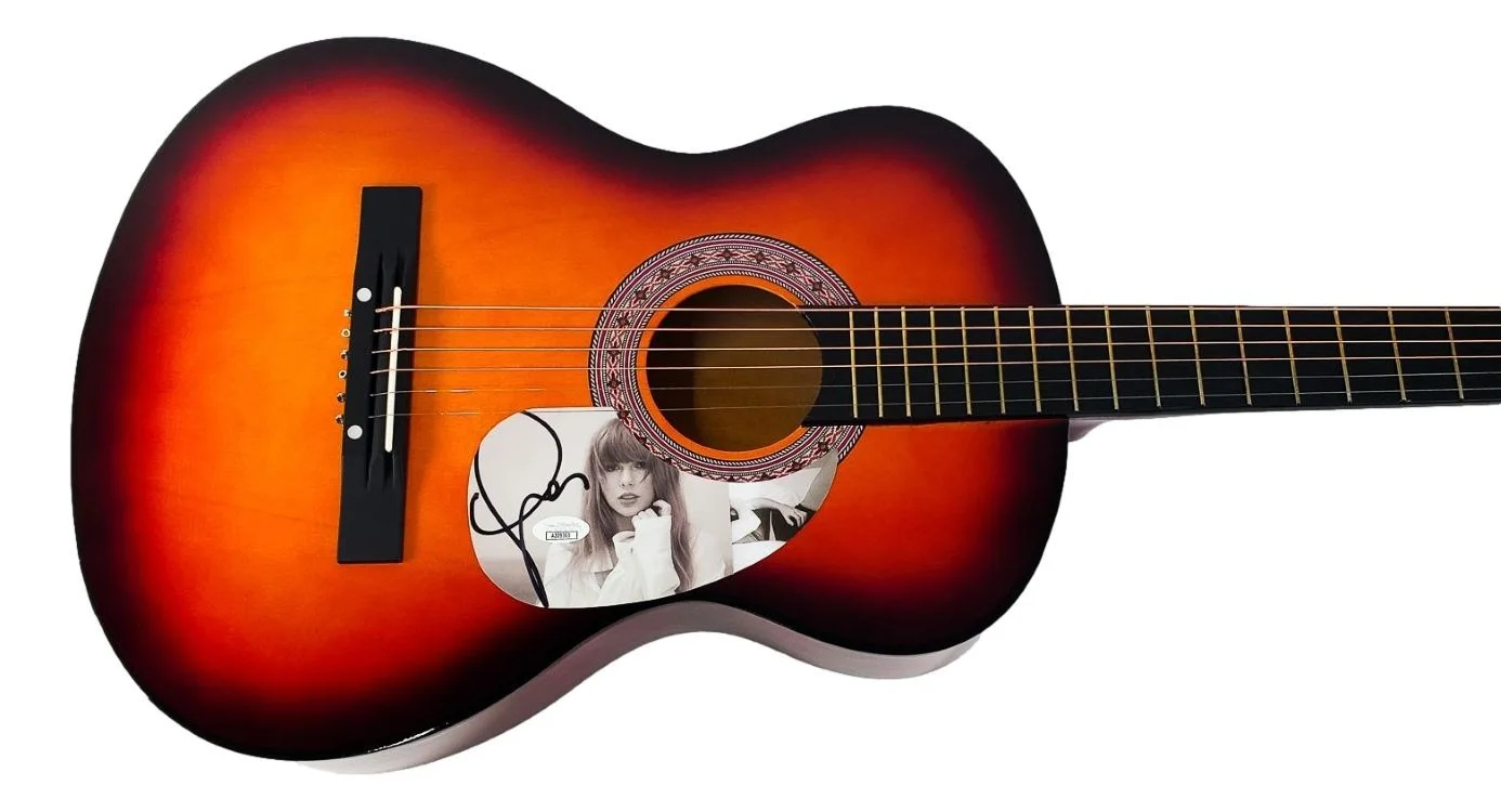 Taylor Swift — Taylor Swift Signed 38" Sunburst Acoustic Guitar JSA Hologram, image 2