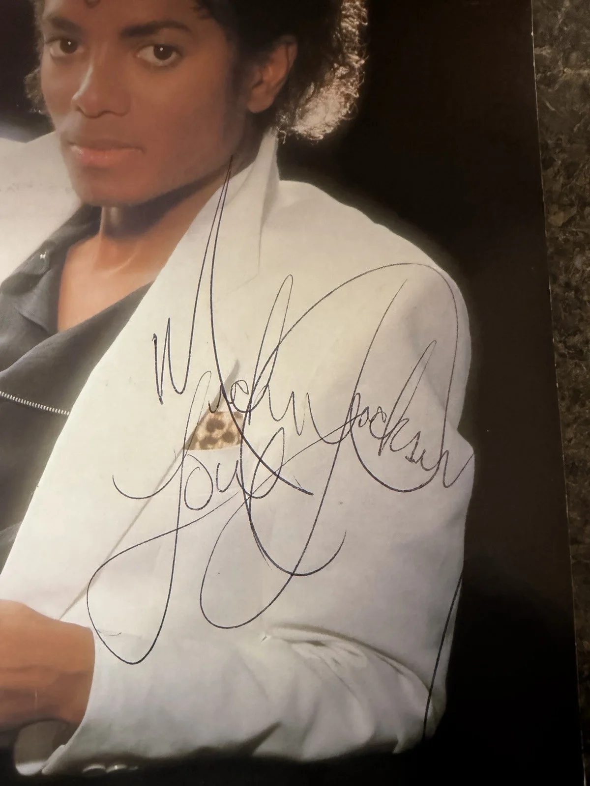 Holy Grail Michael Jackson Signed Thriller Vinyl Auto PSA DNA COA Inscribed Love, изображение 2