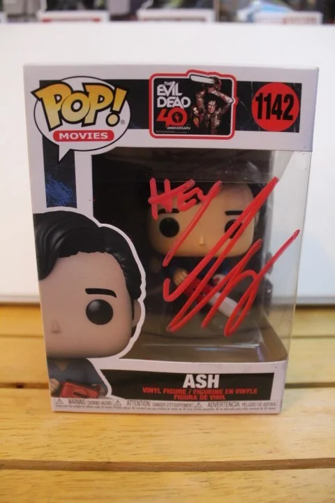 Bruce Campbell — Signed Funko Pop Movies #1142 - The Evil Dead - Ash - Bruce Campbell + COA