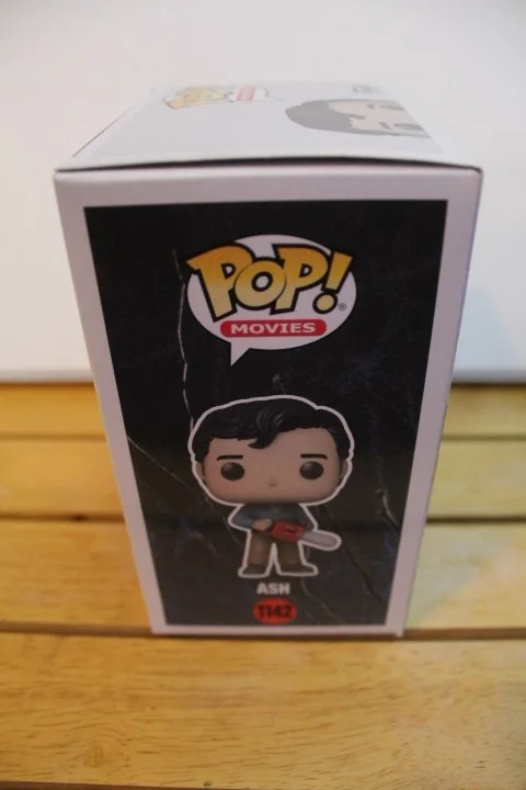 Bruce Campbell — Signed Funko Pop Movies #1142 - The Evil Dead - Ash - Bruce Campbell + COA, изображение 5
