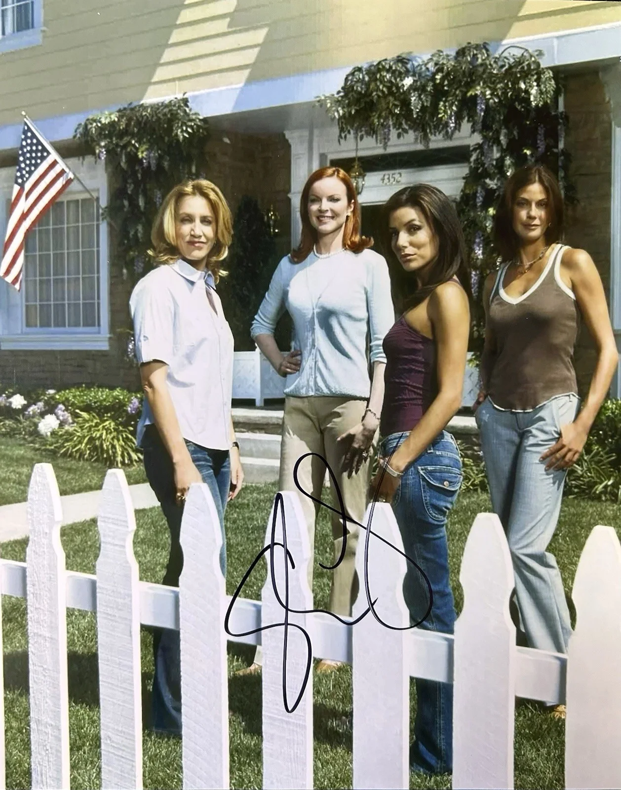 Eva Longoria — Eva Longoria hand signed autographed 8x10 photo w/Hologram COA