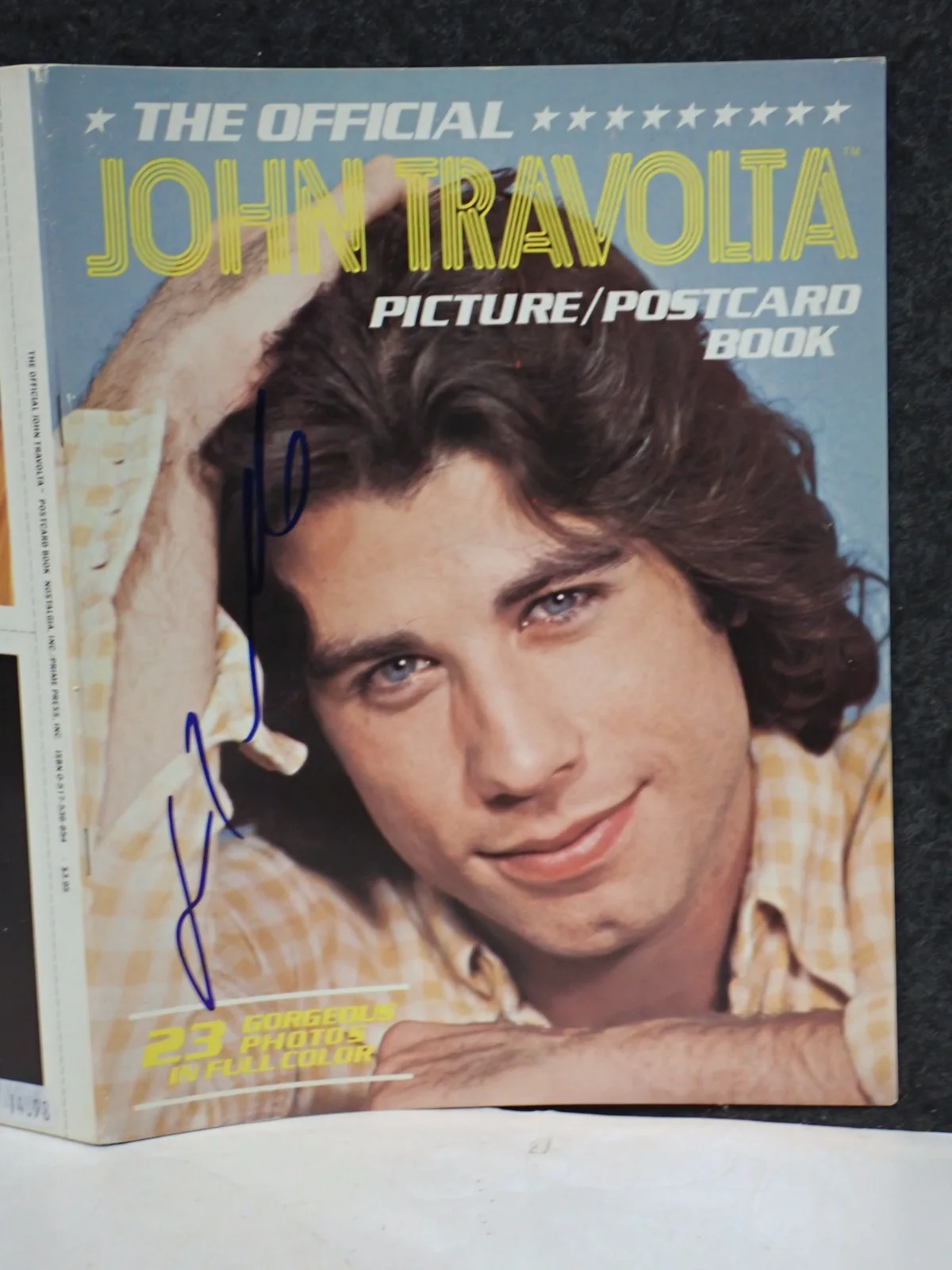 JOHN TRAVOLTA — 1978 JOHN TRAVOLTA AUTOGRAPHED OFFICIAL JOHN TRAVOLTA PICTURE/POSTCARD BOOK, изображение 3