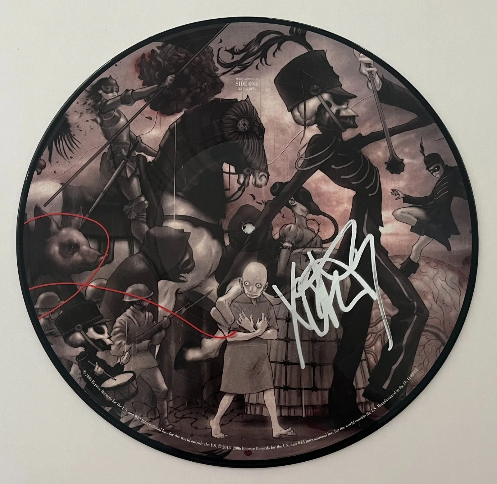 FRANK IERO SIGNED MY CHEMICAL ROMANCE THE BLACK PARADE PICTURE DISC wEXACT PROOF, image 3