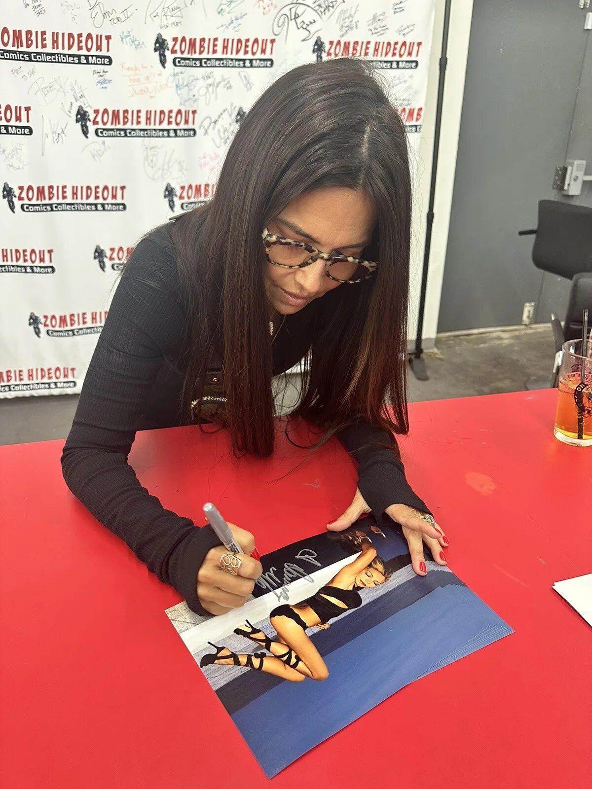 Vanessa Marcil Autographed 8X10 photo w/PSA COA General Hospital, Vegas, 90210, изображение 2