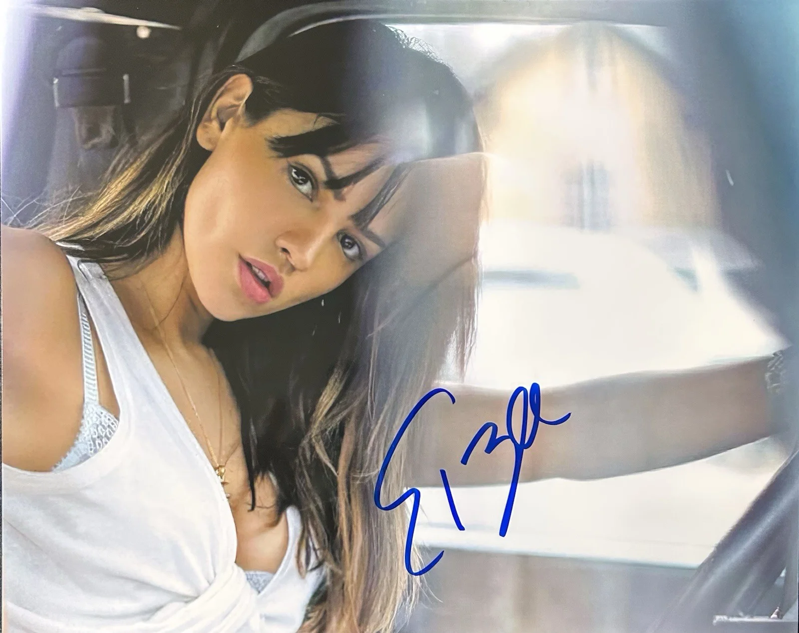 Eiza Gonzalez — Eiza Gonzalez hand signed autograph 8x10 photo w/Hologram COA