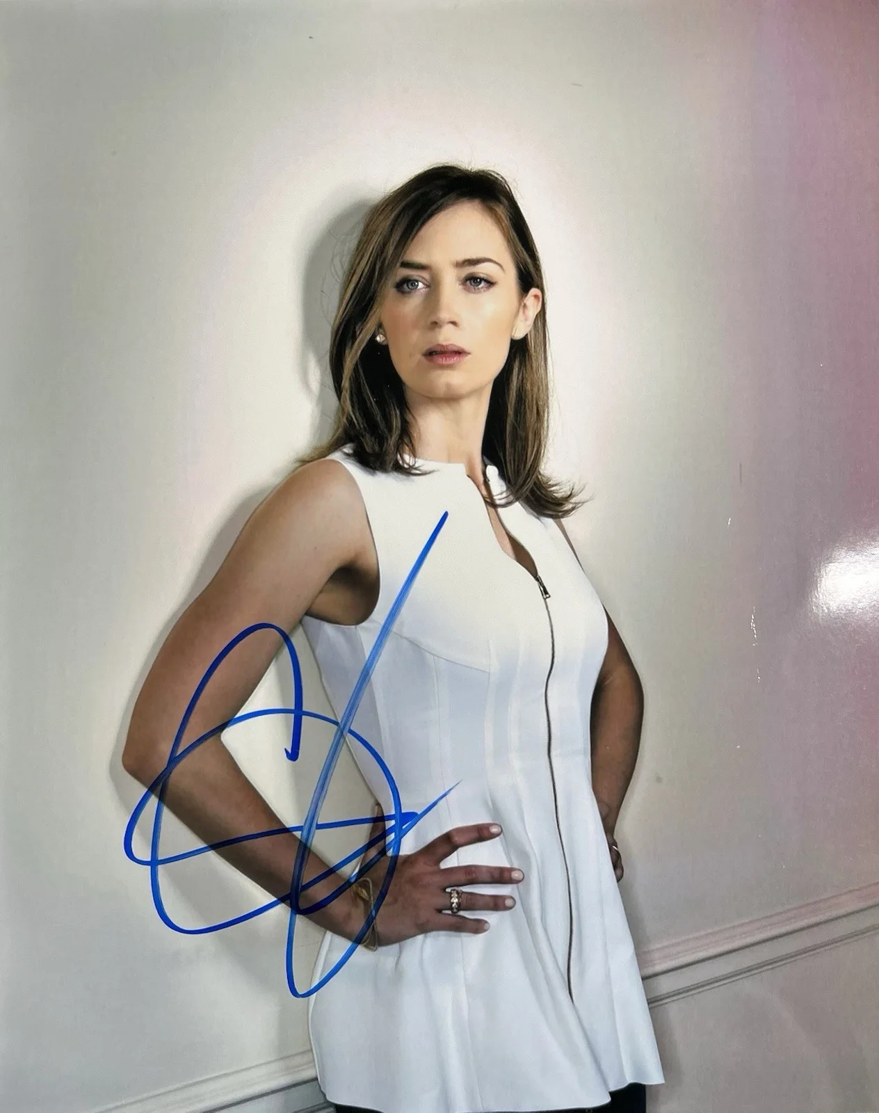 Emily Blunt — Emily Blunt hand signed autographed 8x10 photo w/Hologram COA