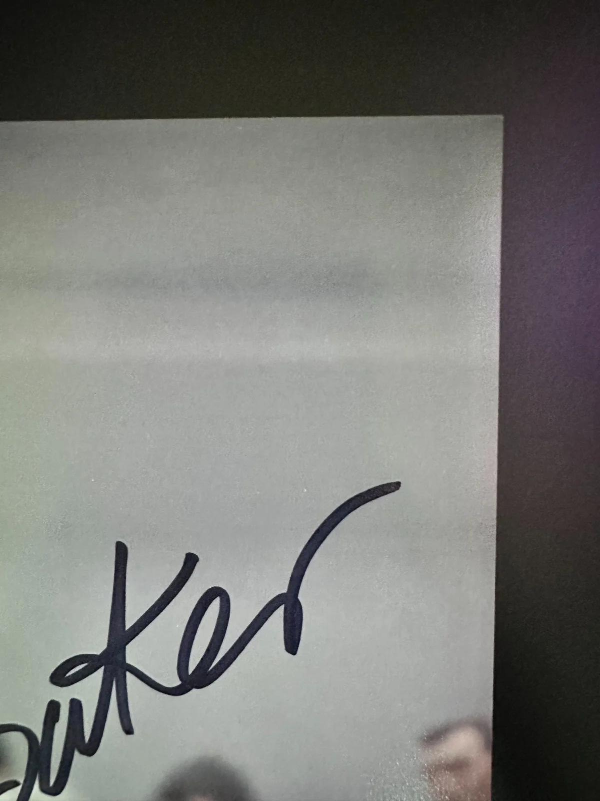 Dee Bradley Baker — Dee Bradley Baker Signed 8x10 Star Wars: The Bad Batch Clone Autograph [b], image 3