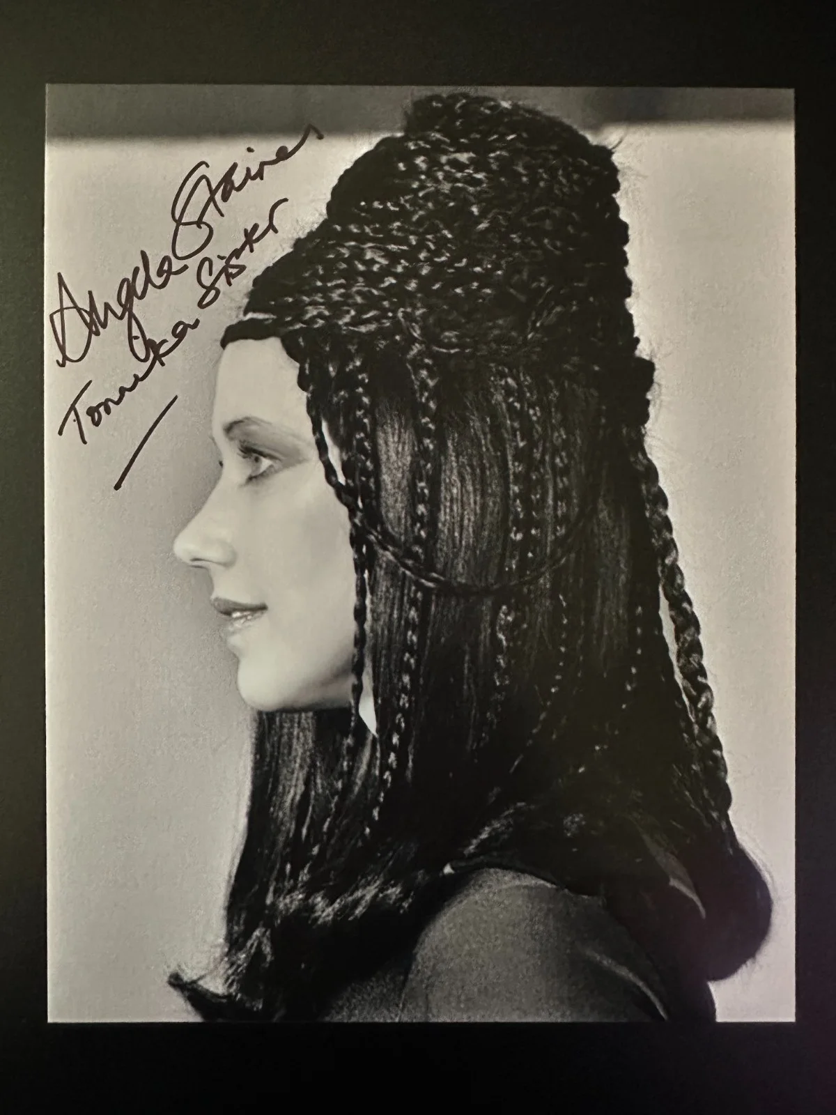 Angela Staines — Angela Staines Signed 8x10 Star Wars EpIV Tonnika Sister (Cantina) Autograph