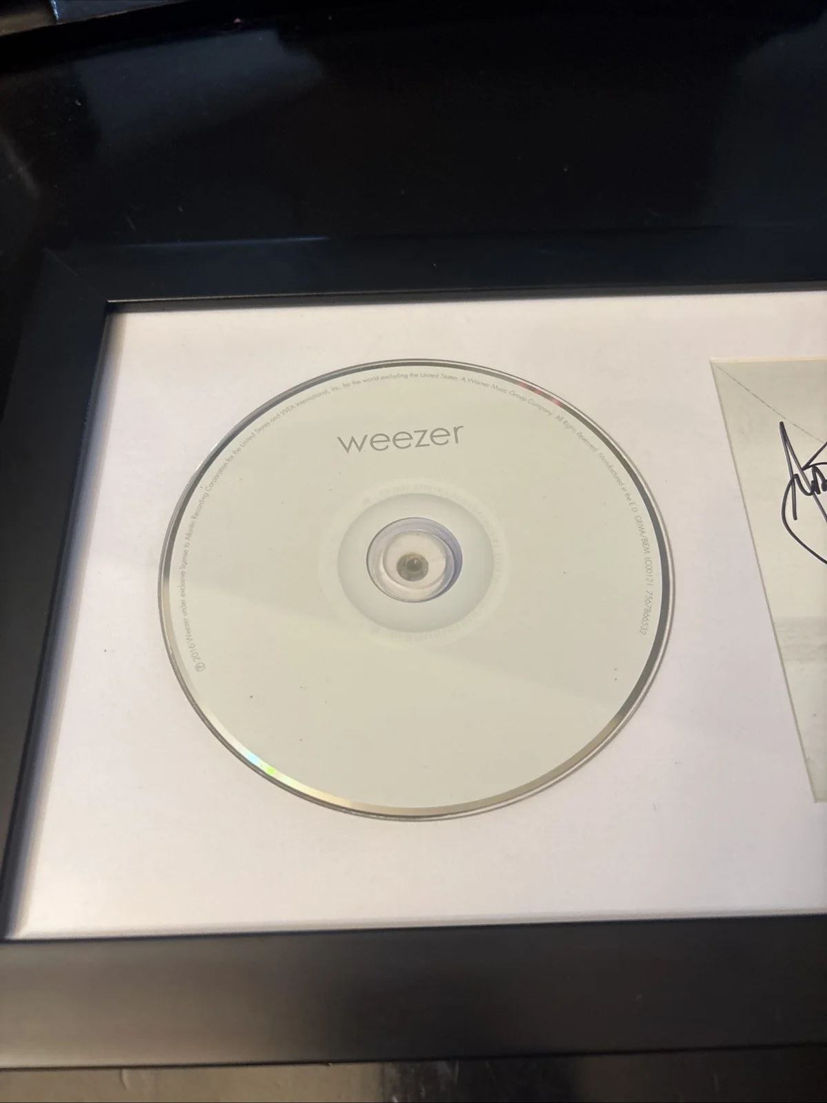 WEEZER HAND SIGNED AUTOGRAPHED CD Matted Framed BY ALL 4! RARE WITH C.O.A. Rock, image 3
