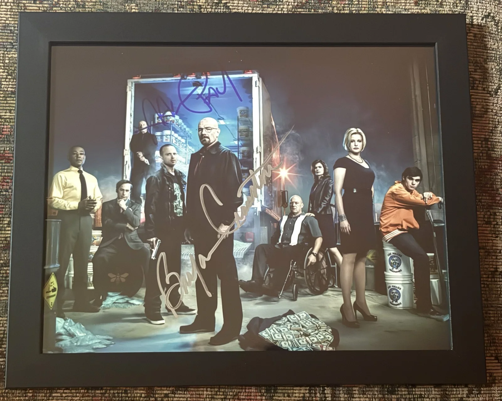 Bryan Cranston, Aaron Paul — BREAKING BAD Series 8x10 Framed Photo signed by AARON PAUL - BRYAN CRANSTON COA!, изображение 5