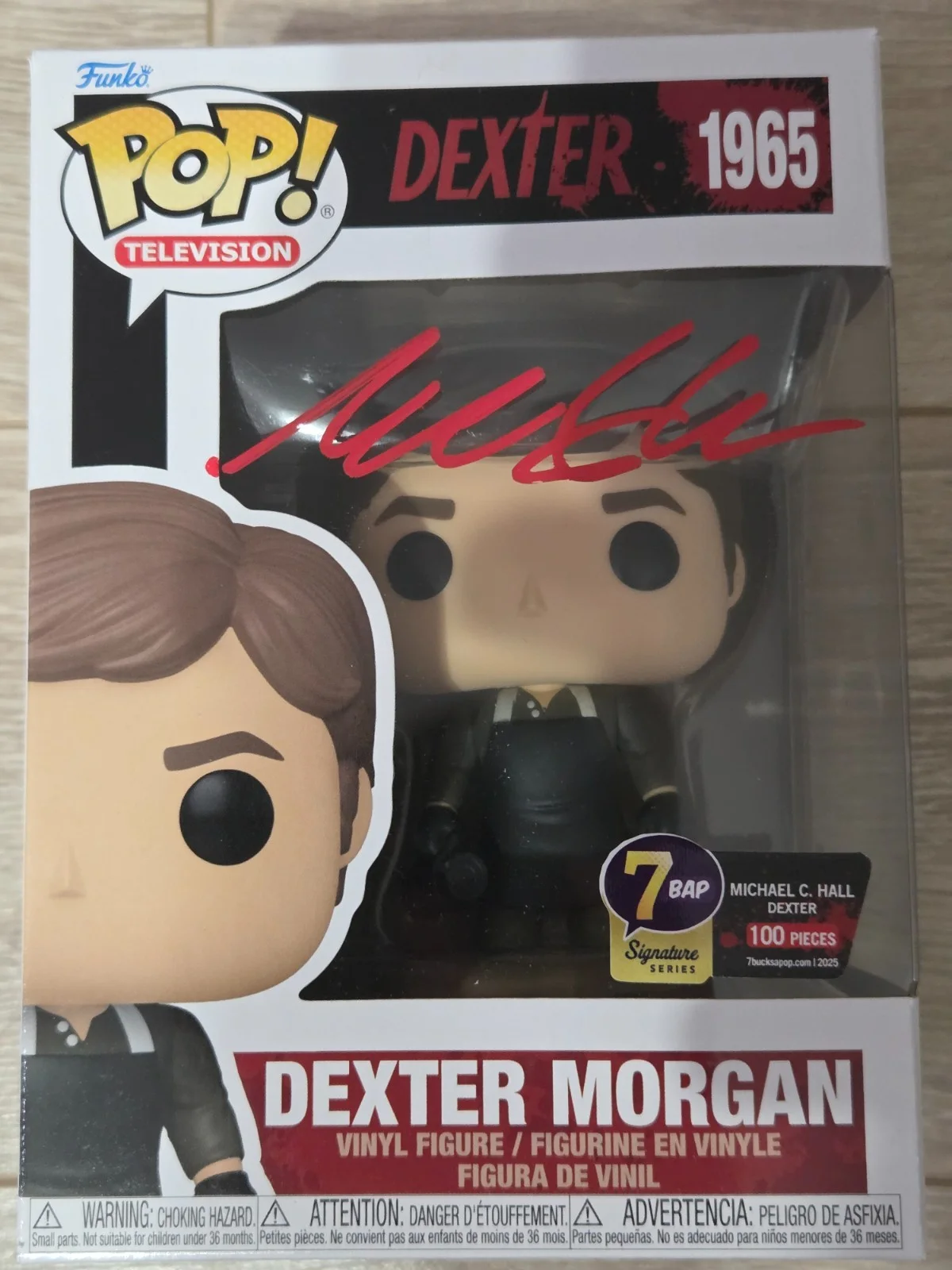 funko pop dexter morgan signed 7BAP michael c. hall + protector, image 3