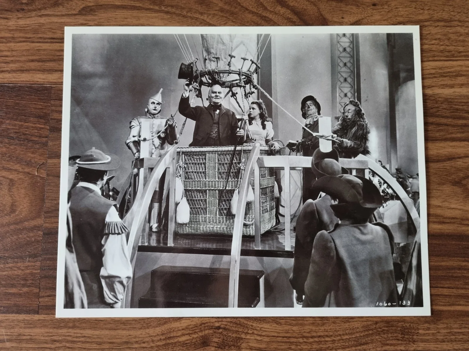 Set Of Five 'Wizard Of Oz' Movie Stills, Black & White Photos, изображение 2