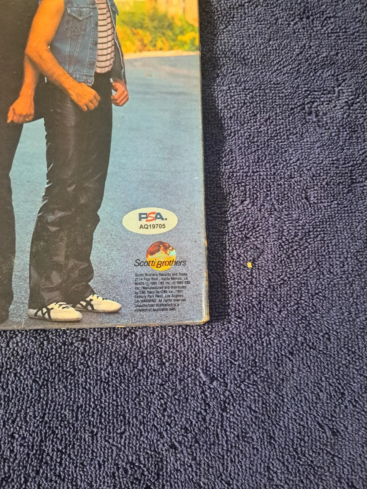 JOHN CAFFERTY & THE BEAVER BROWN BAND SIGNED "TOUGH ALL OVER" LP VINYL PSA COA, image 3