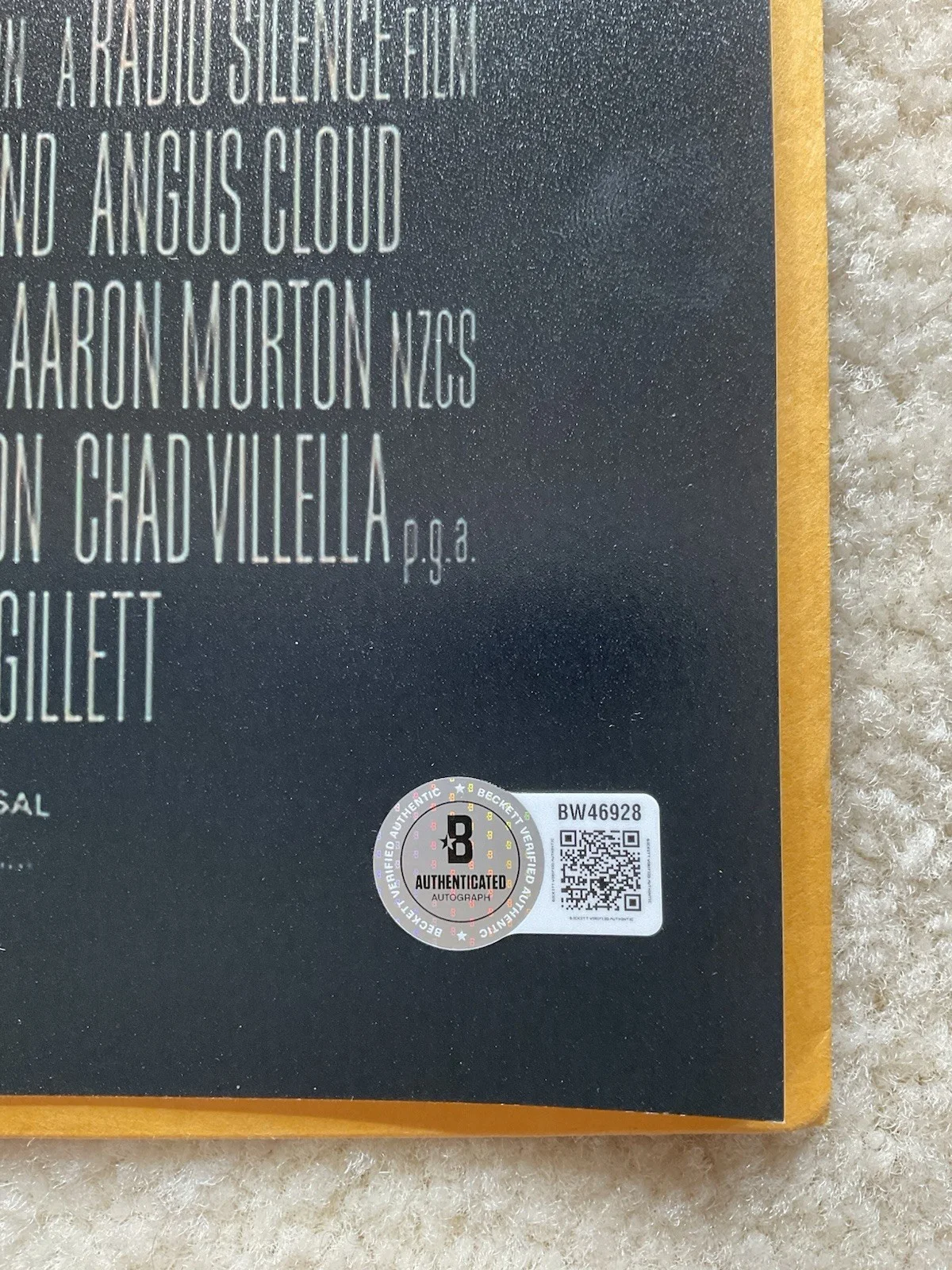 Tyler Gillett — Abigail signed 12x18 BAS Tyler Gillett auto Matt Bettinelli-Olpin signed 12x18, image 4