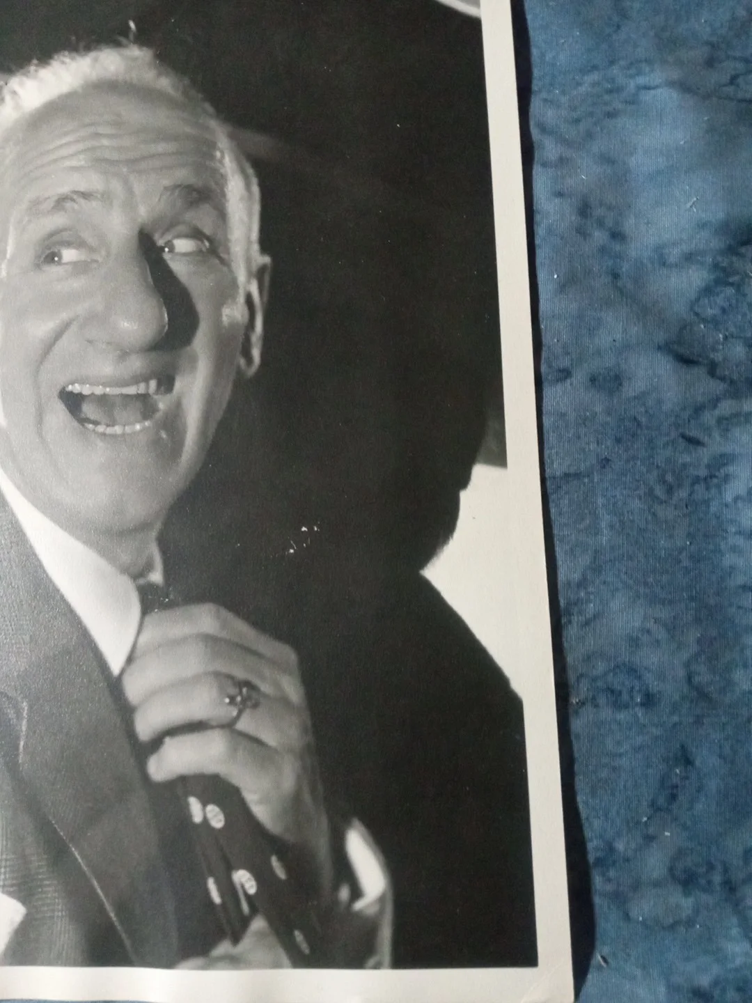 Jimmy Durante Autograph On An 8x10 Print No COA Autograph Looks Good, изображение 2