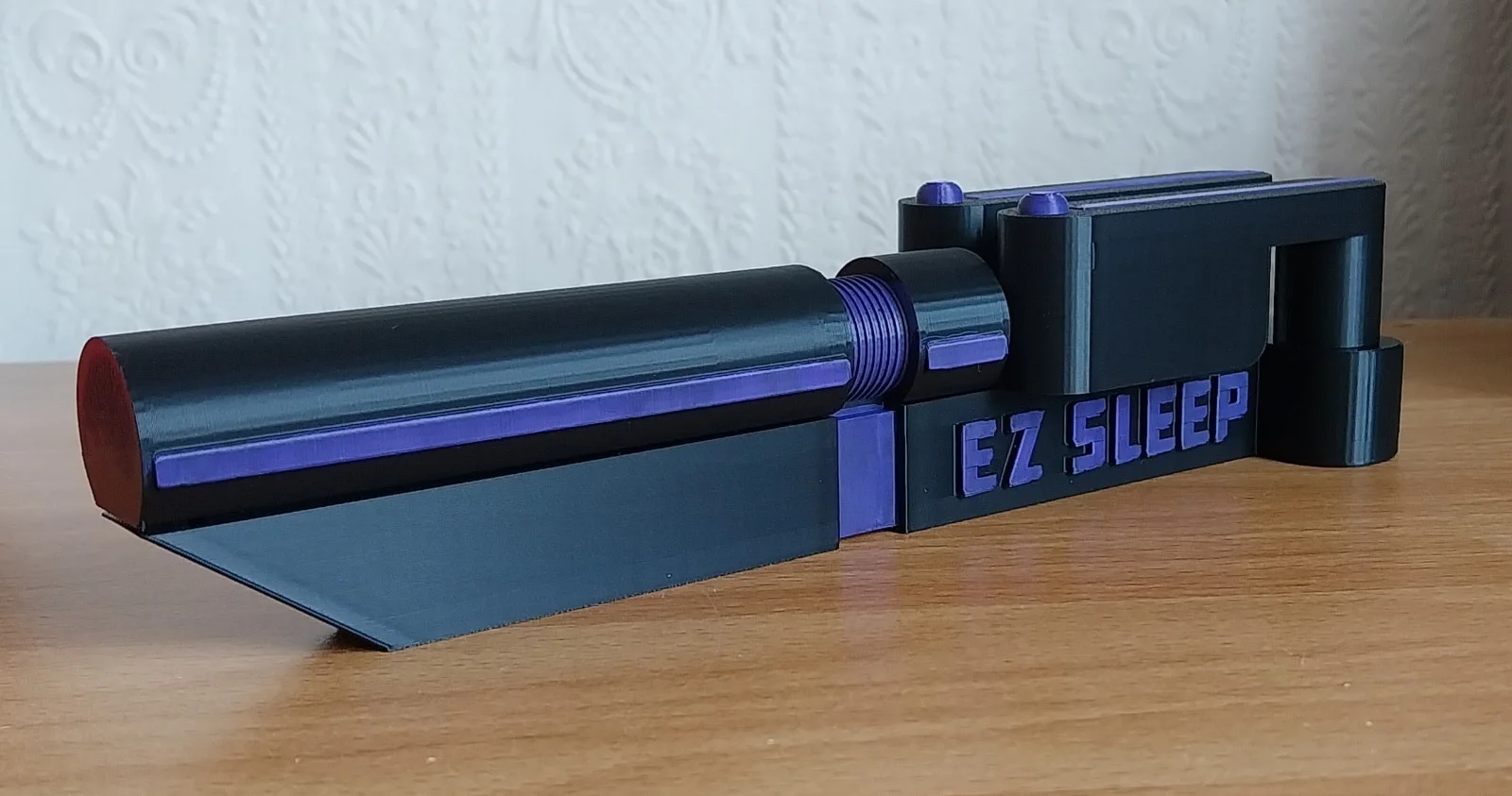 Back To The Future Part 2 2015 Doc Brown's E Z SLEEP Inducing Device Replica, image 2