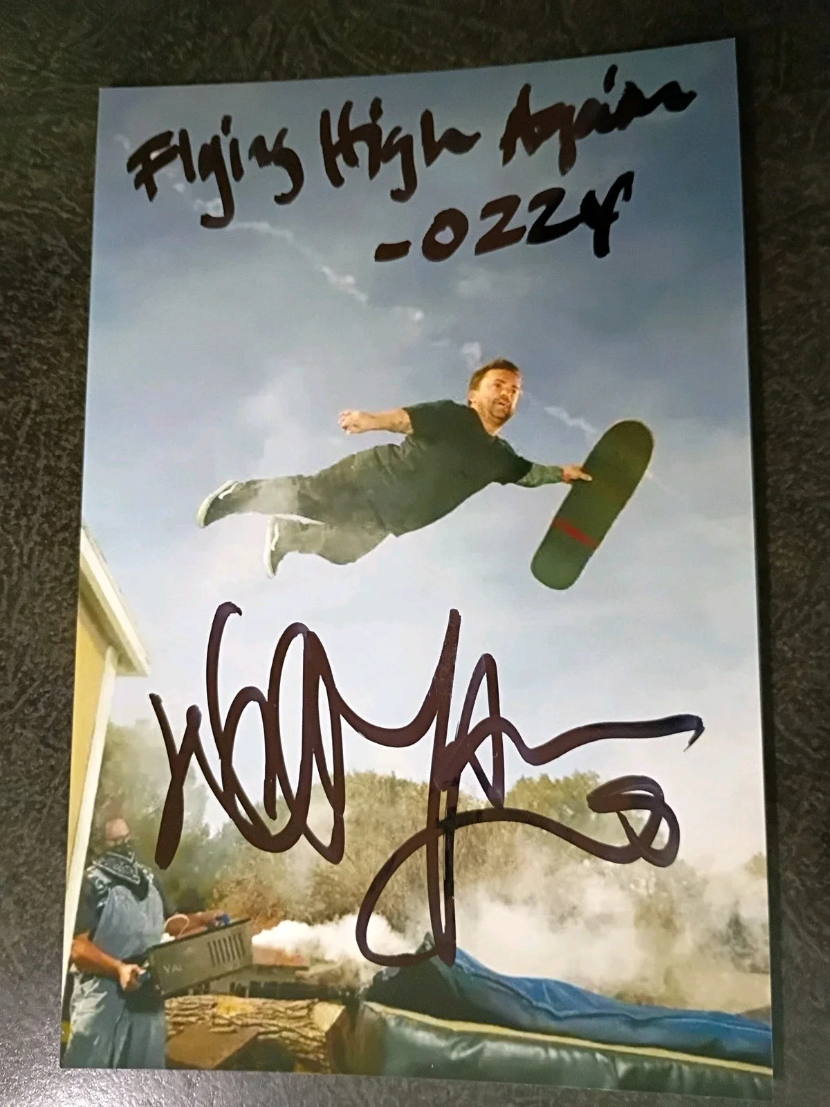 JASON ACUNA "WEE MAN" Hand Signed Photo + STICKER- STUNTS & SKATEBOARDER JACKASS, image 2