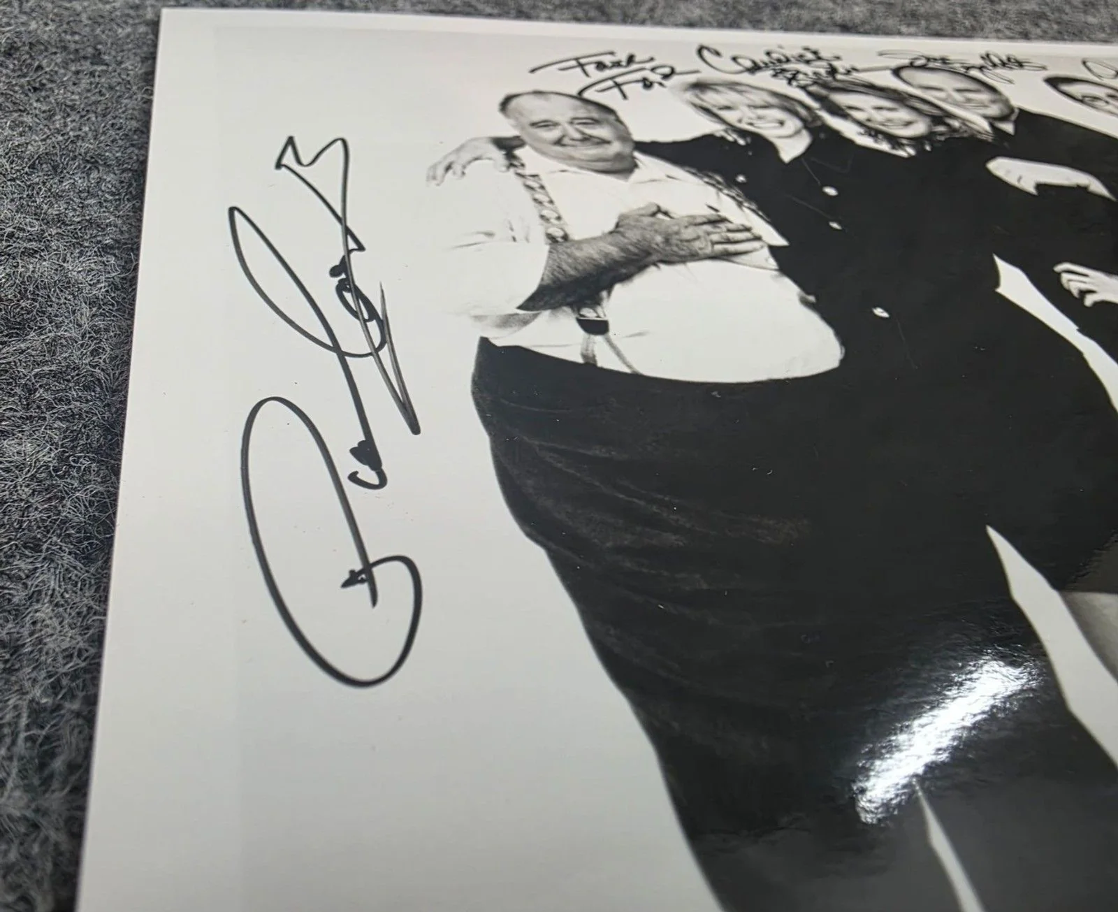 Murphy Brown Autographed Black White Cast Photo Glossy Print 8x10 Signed Bergen, image 2