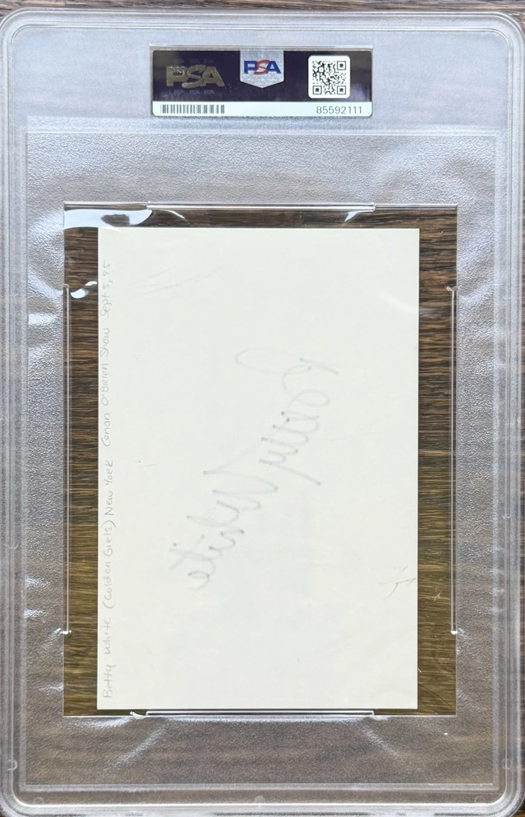 Betty White — BETTY WHITE Signed Auto Autographed Index Card JSA Slabbed Encapsulated, image 2