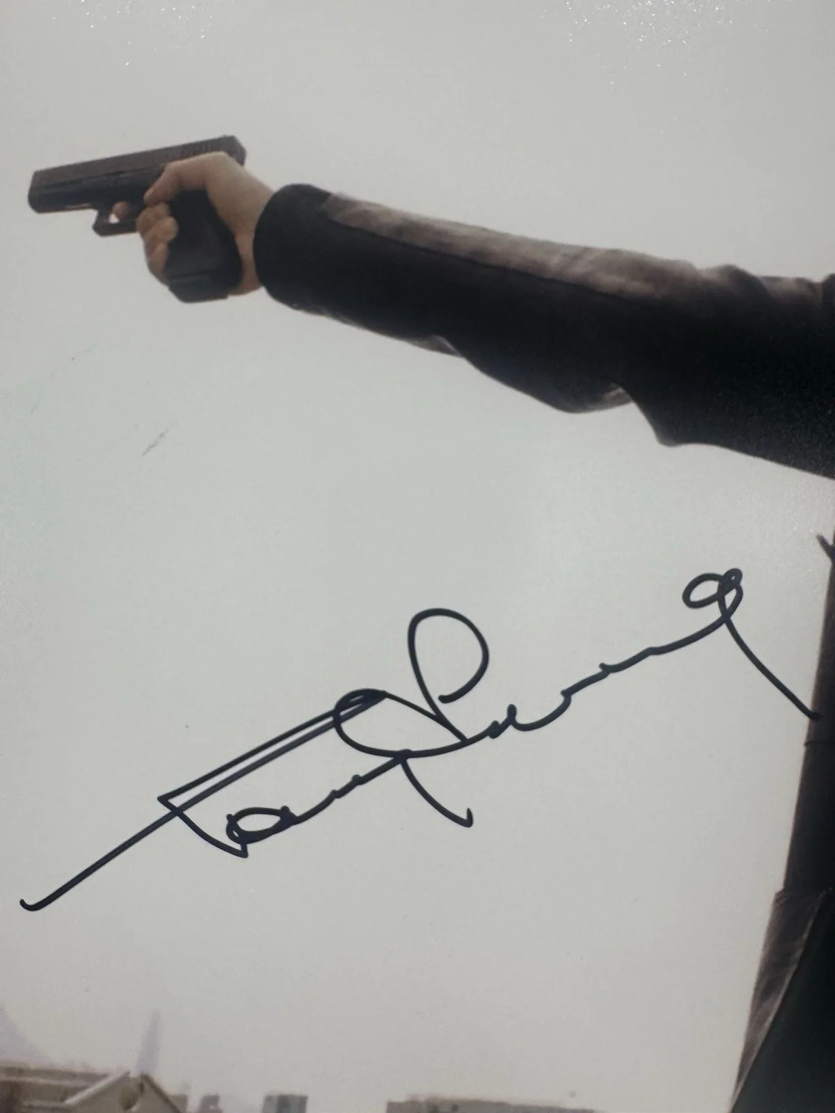 TONY LEUNG SIGNED 16X20 INFERNAL AFFAIRS PHOTO MARTIAL ARTS LEGEND AUTO BAS COA, image 2