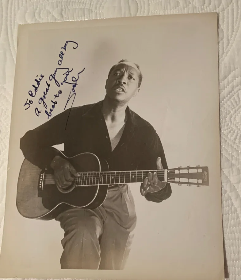 JOSH (JOSHUA DANIEL) WHITE Jazz Folk Guitarist AUTOGRAPHED 8x10 Photograph 1950s, изображение 4