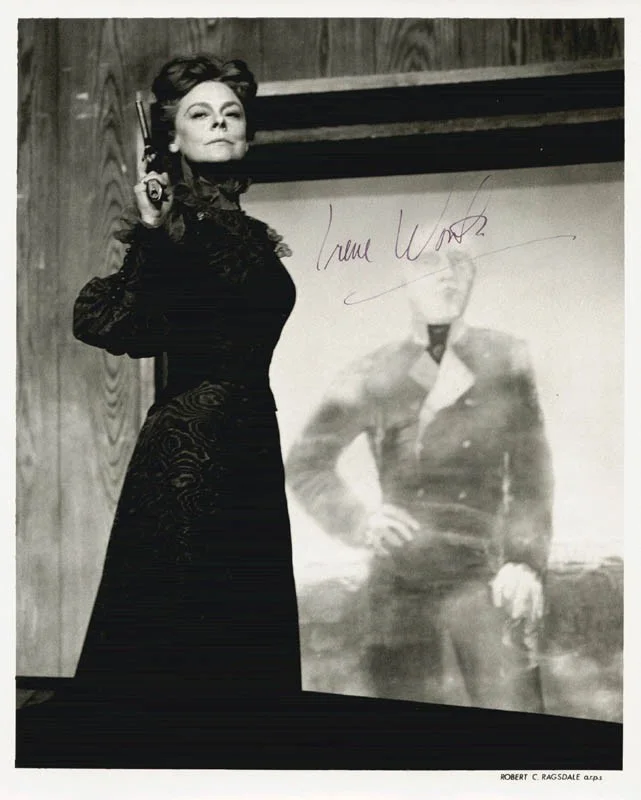 Irene Worth — IRENE WORTH - AUTOGRAPHED SIGNED PHOTOGRAPH